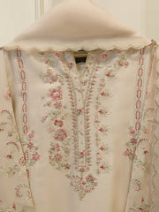 3 Piece- Pure Sheesha Silk Embroidered Suit S114755