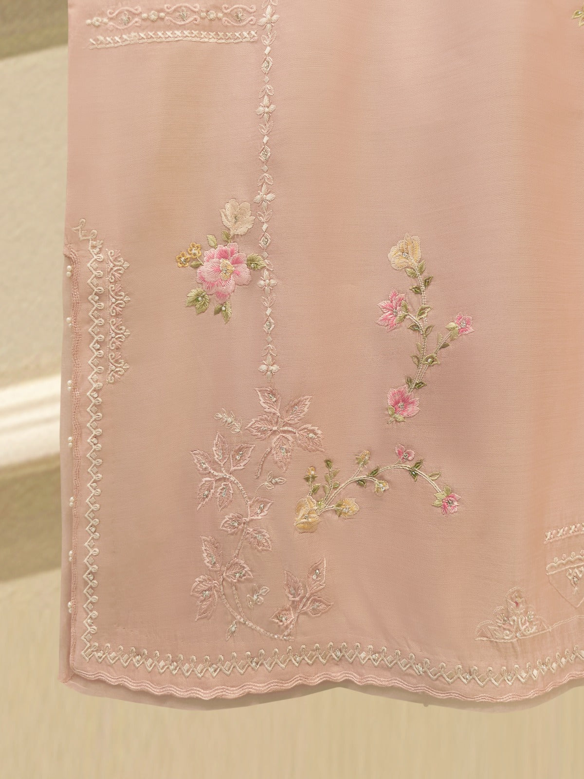 3 Piece - Pure Khaddi Silk Embroidered  Suit S115737