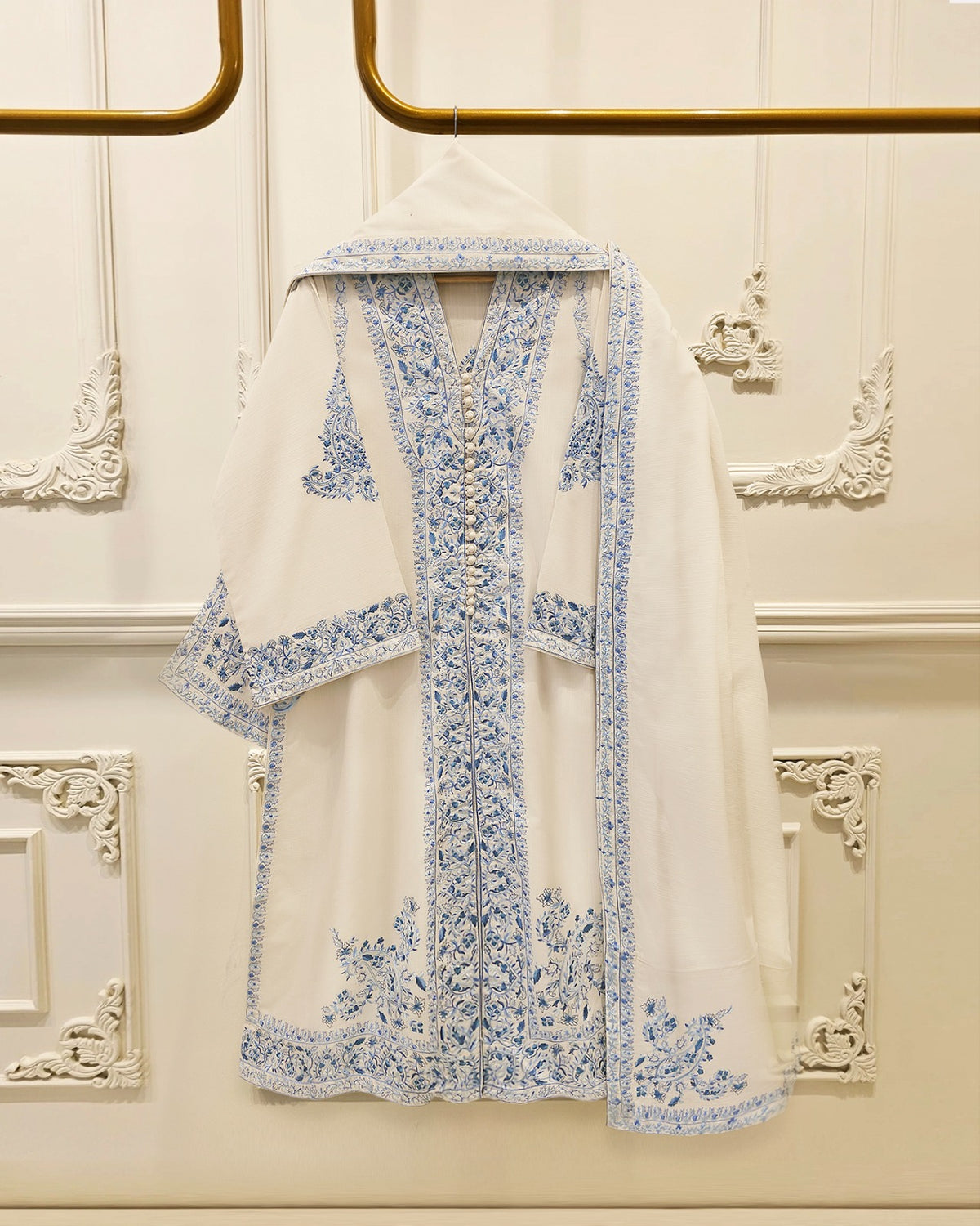 3 Piece - Embroidered Khaddar Suit S115762