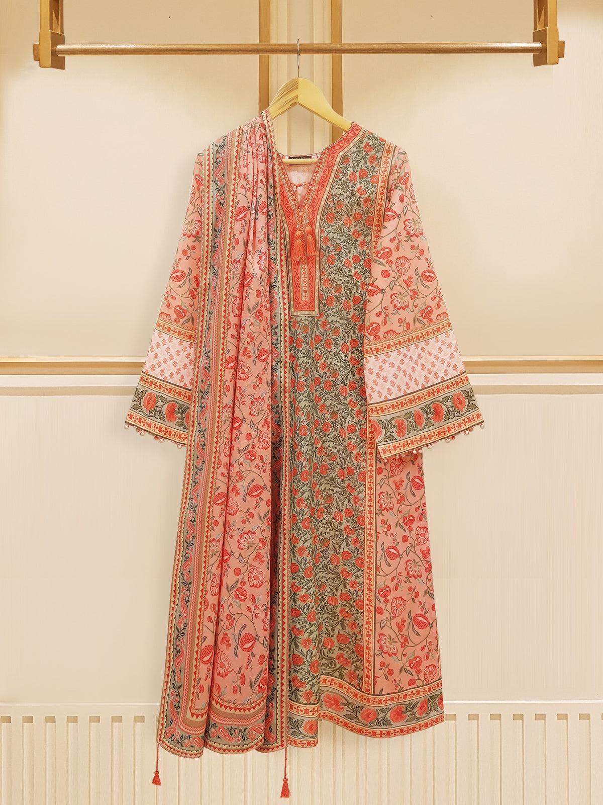 2 Piece - Digital Printed Cambric S108589