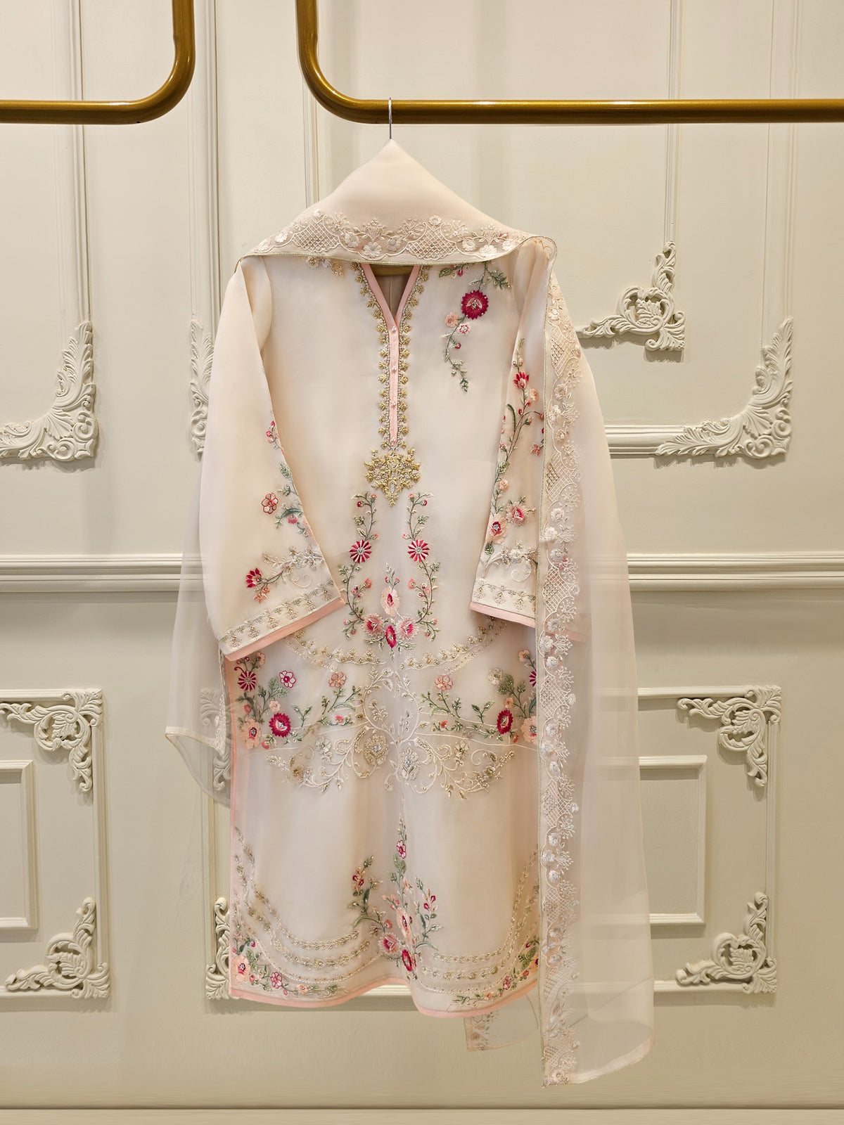 3 Piece - Pure Organza Embroidered Suit S111619