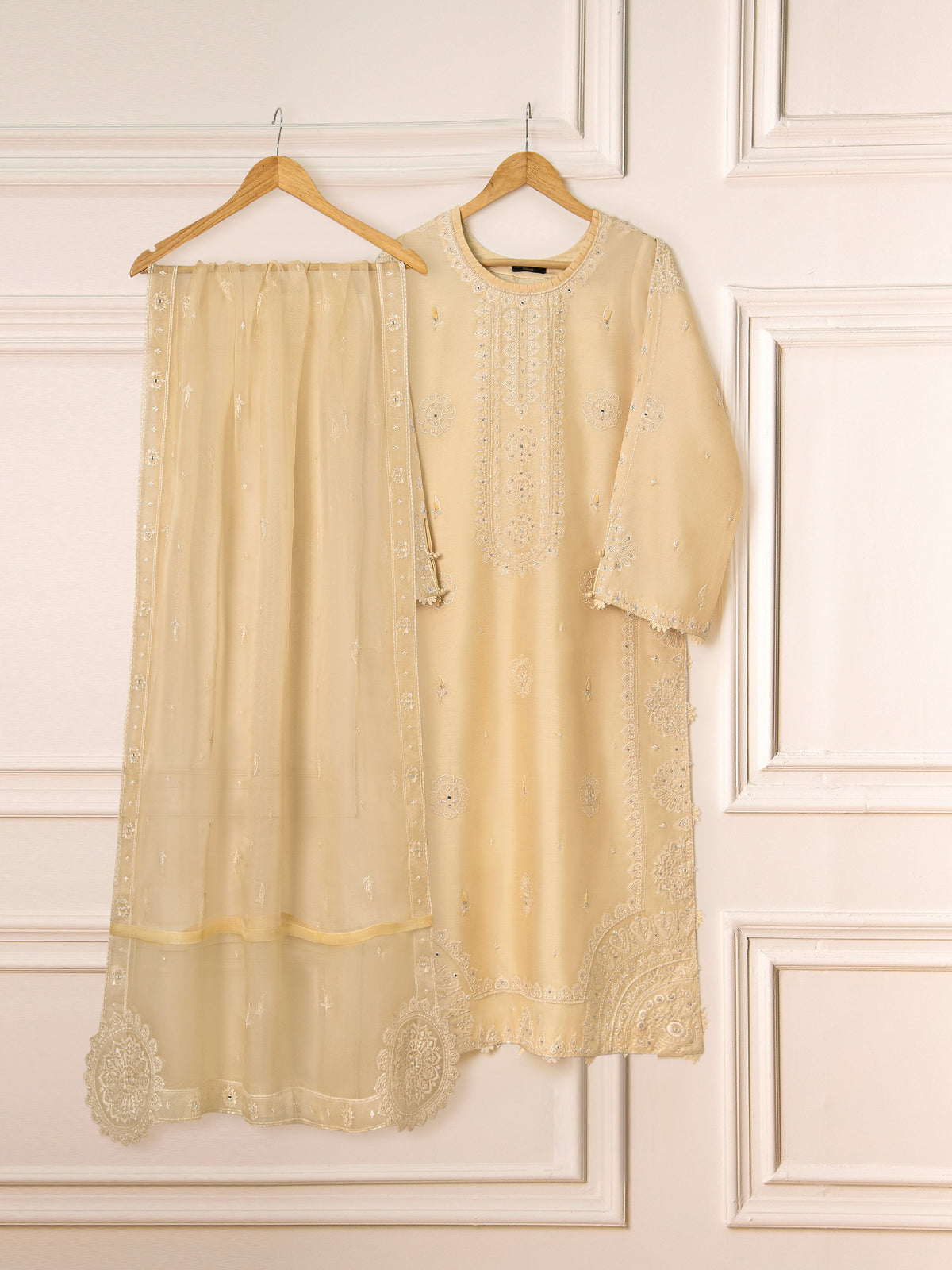 3 Piece- Pure Khaddi Silk Embroidered Suit S111586