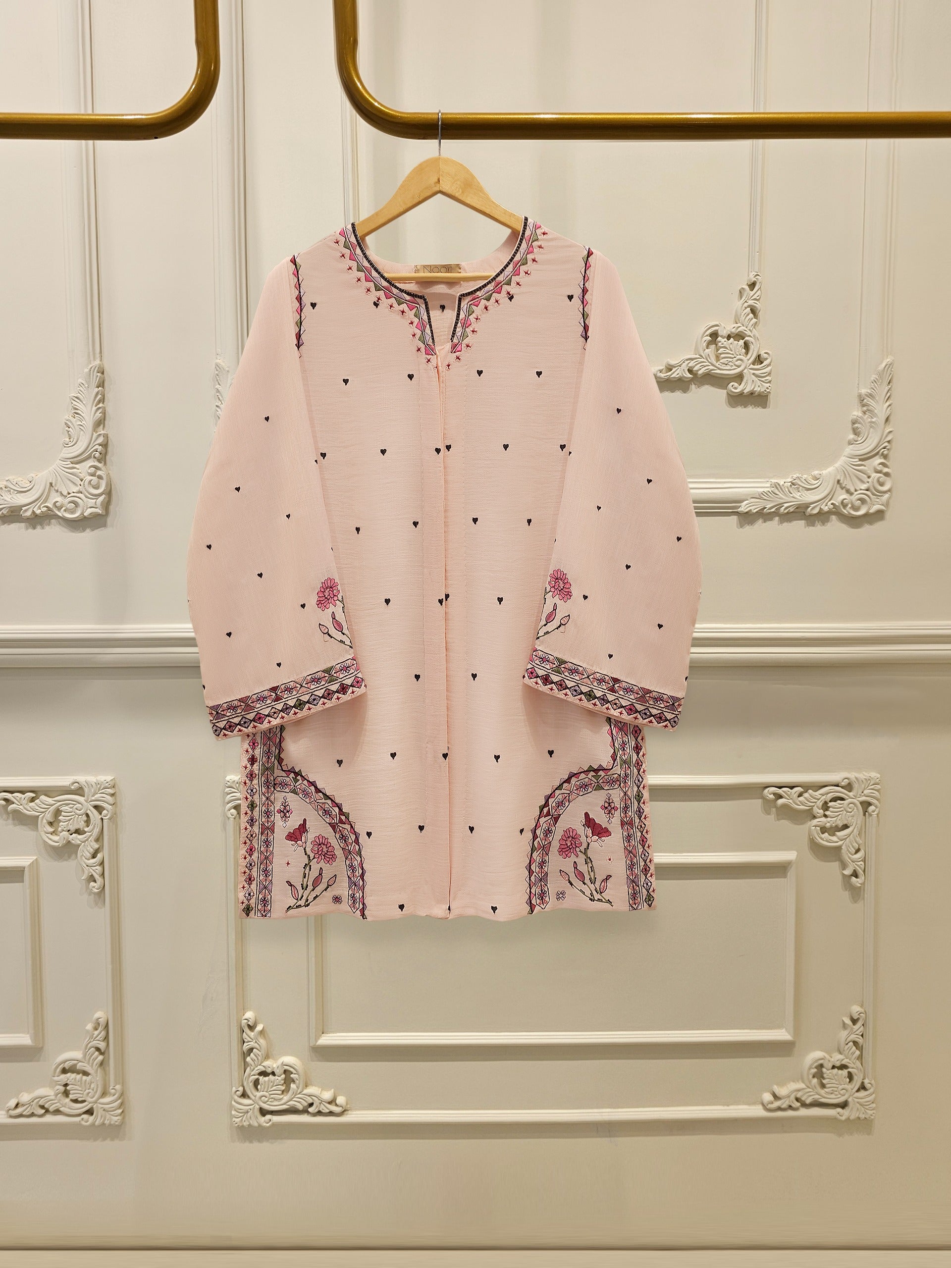 2 Piece - Embroidered Linen Suit WS00218 Main image