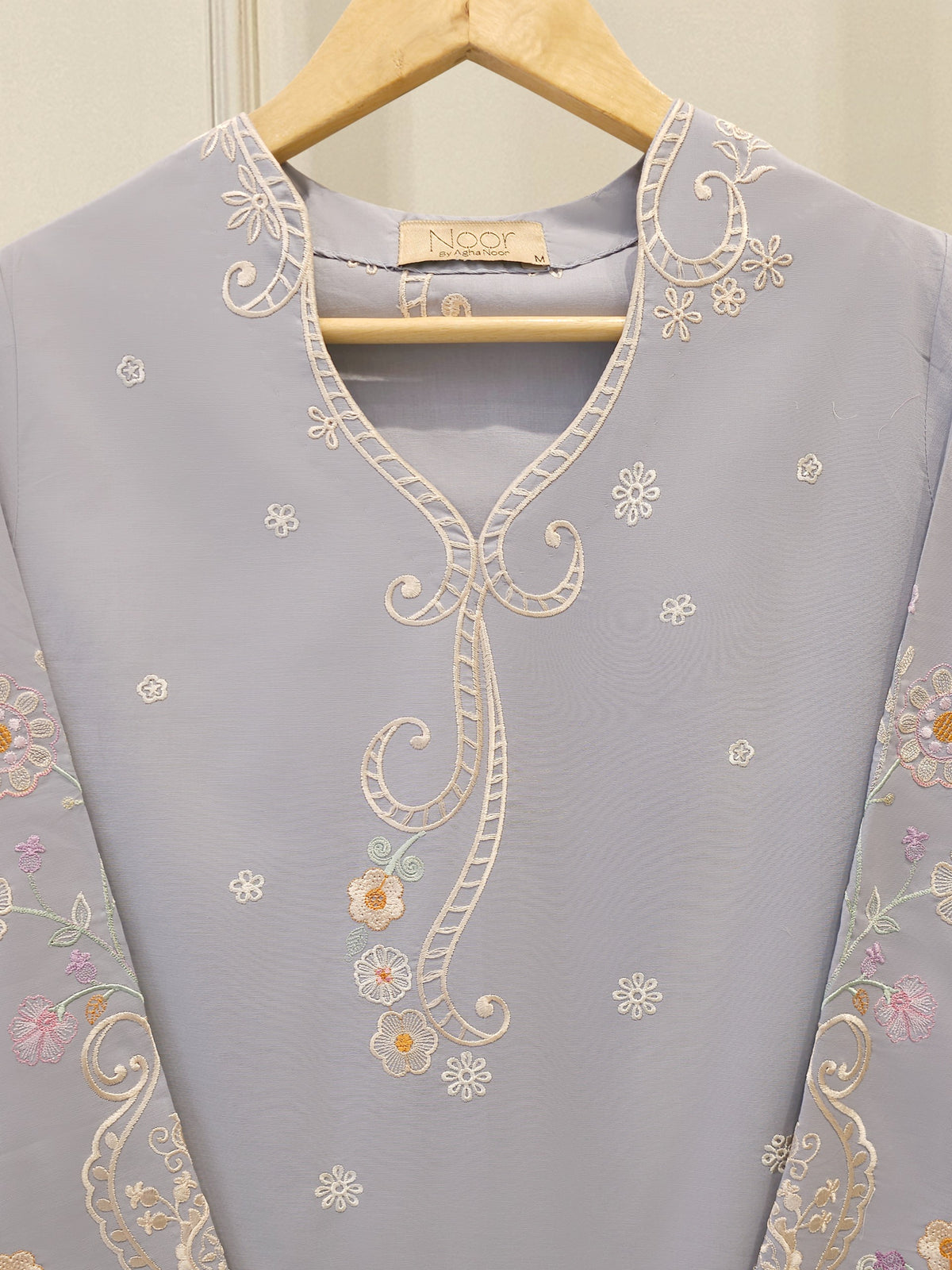 Embroidered Cambric Shirt WS00229