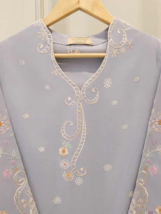 Embroidered Cambric Shirt WS00229