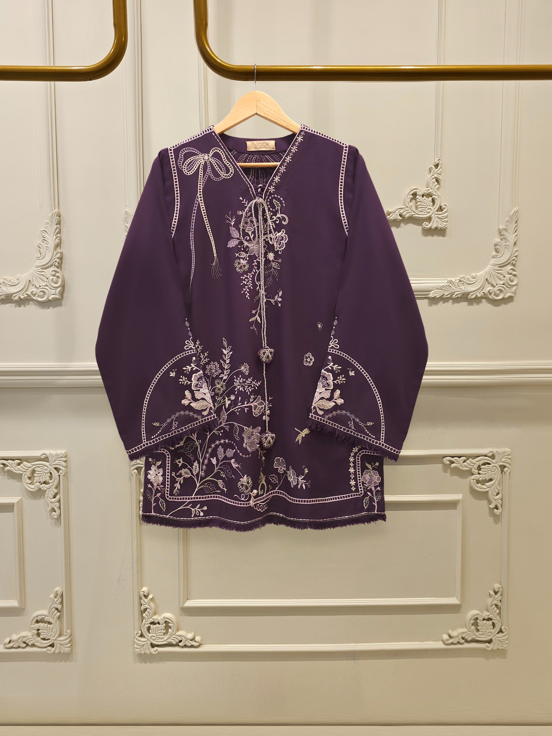 2 Piece - Embroidered Linen Suit WS00235 Main image