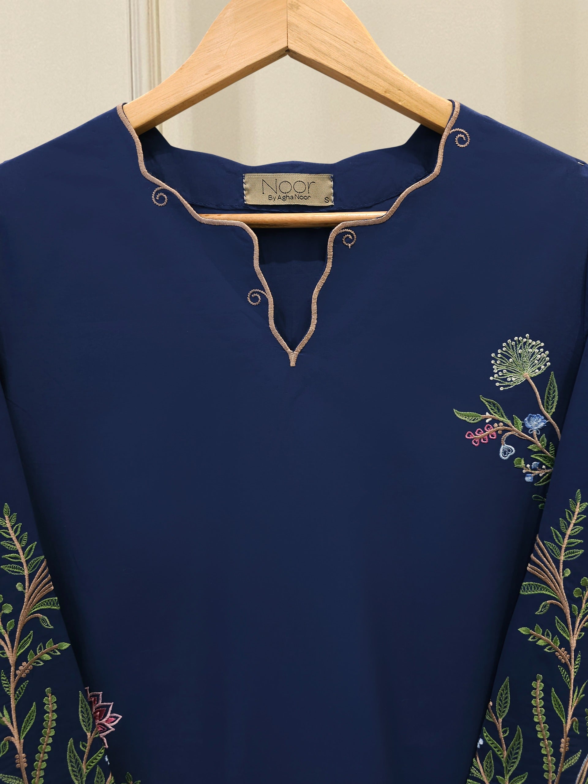 2 Piece - Embroidered Cambric Suit WS00238 Secondary image