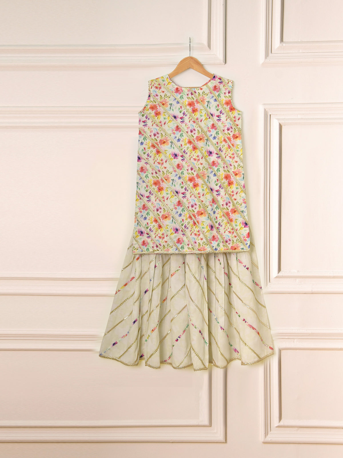 (Kids) - 2 Piece Digital Printed Lawn Suit FKD-033