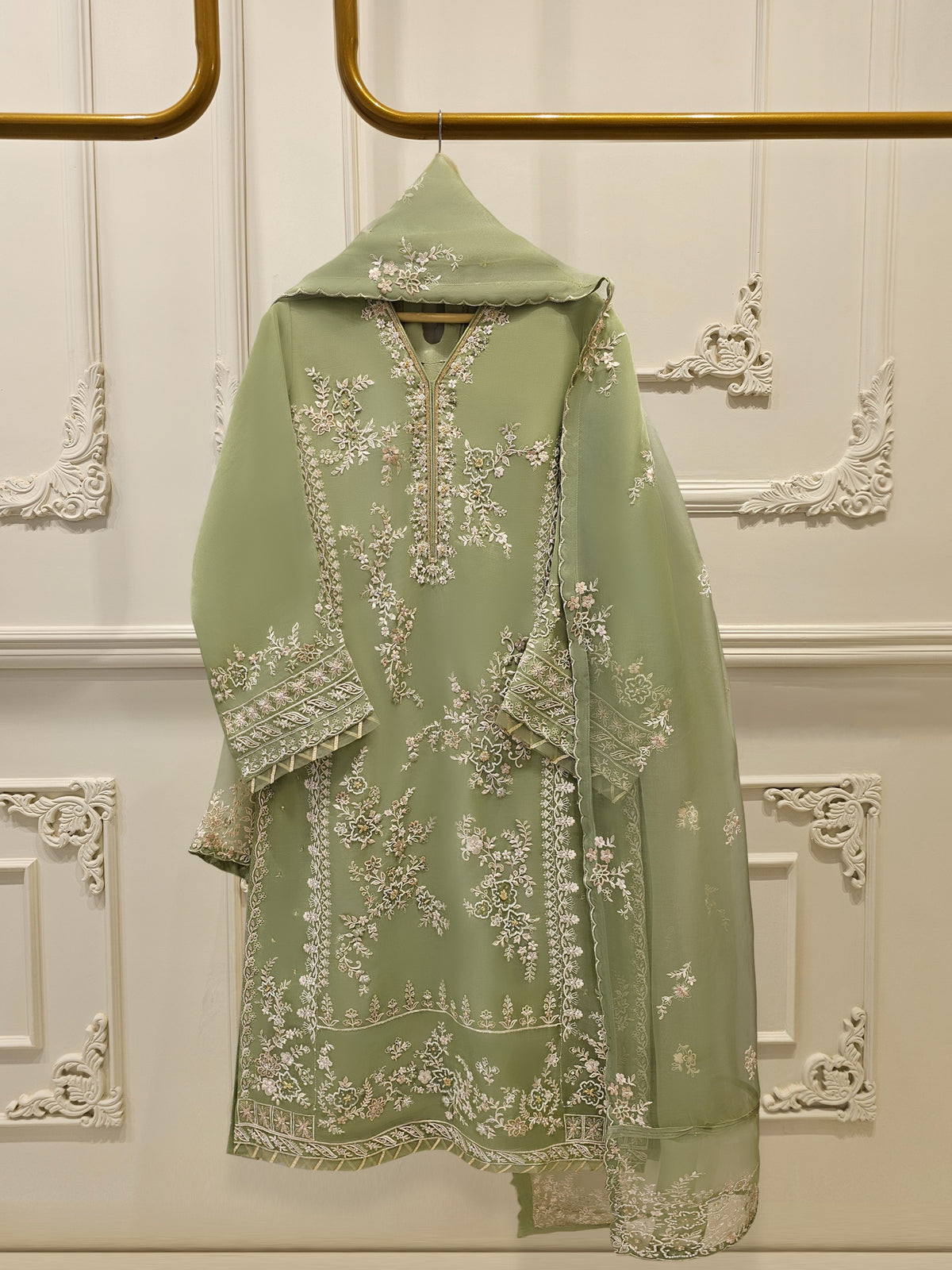 3 Piece - Pure Embroidered Organza Suit S111894