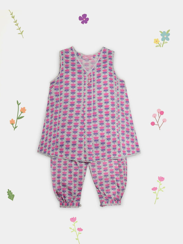 (Kids) - 2 Piece Digital Printed Lawn Suit FKD-037