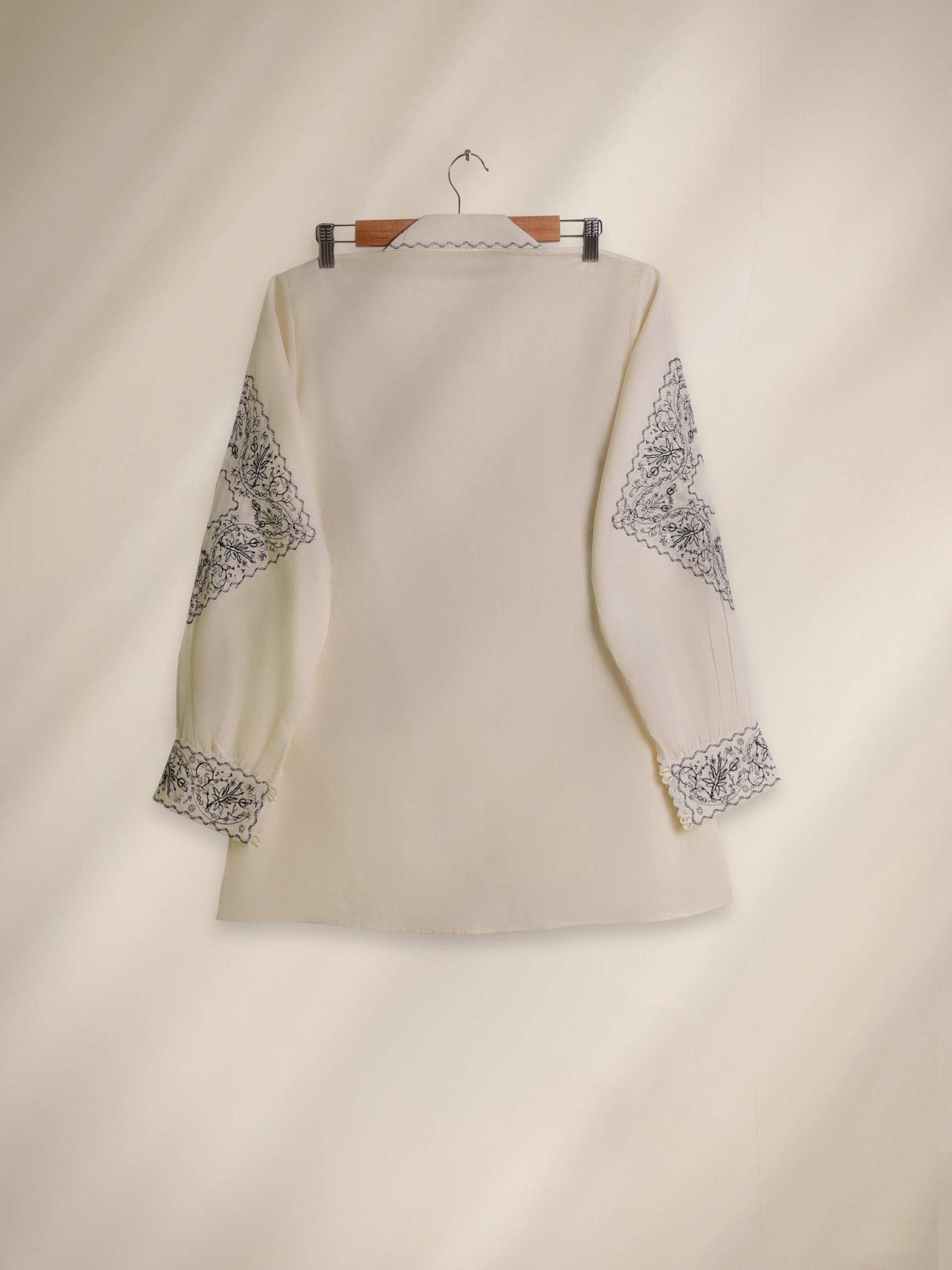 Look 77