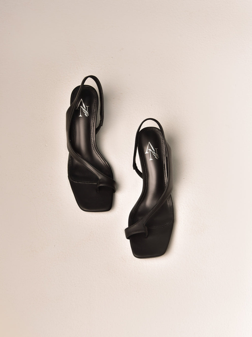 Noir Heels  FW00101