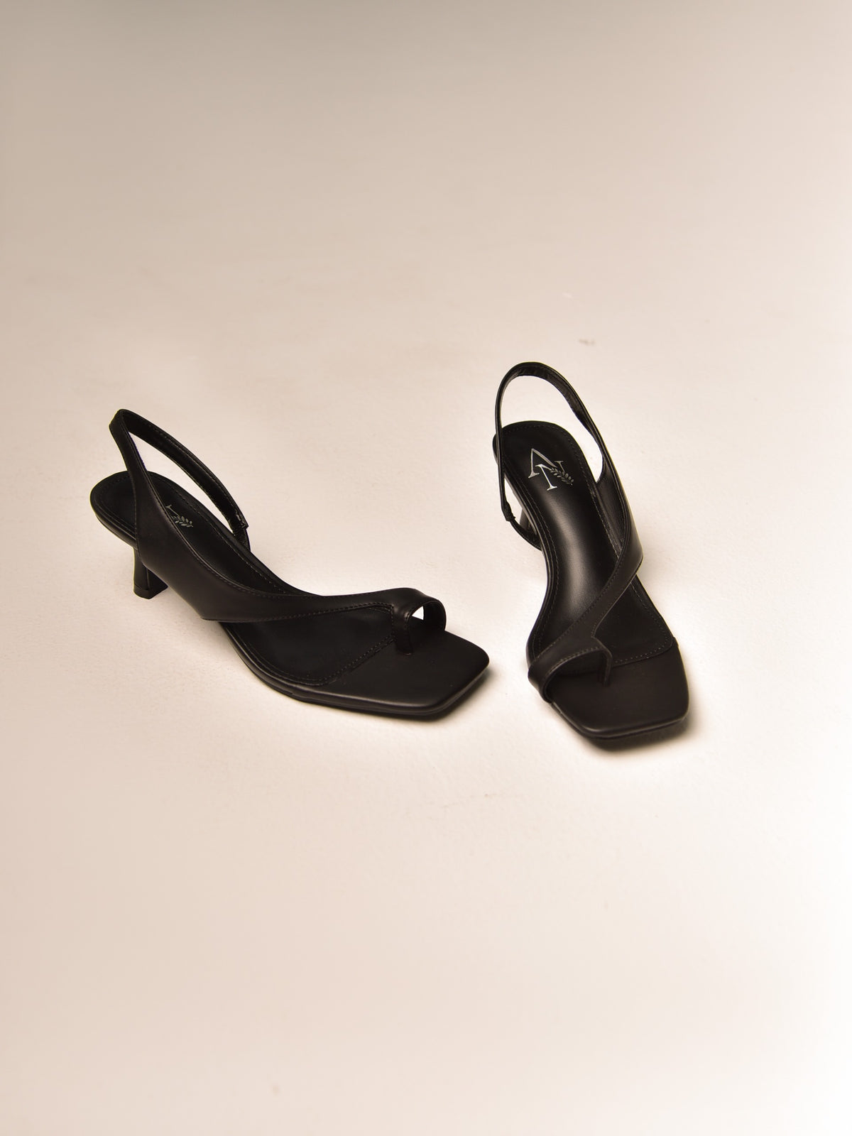 Noir Heels  FW00101