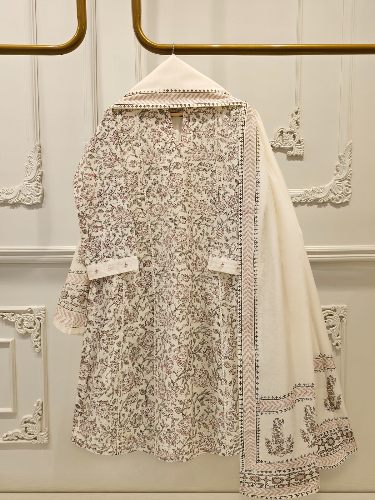 3 Piece - Hand Block Printed Kora Cotton Suit  S112945