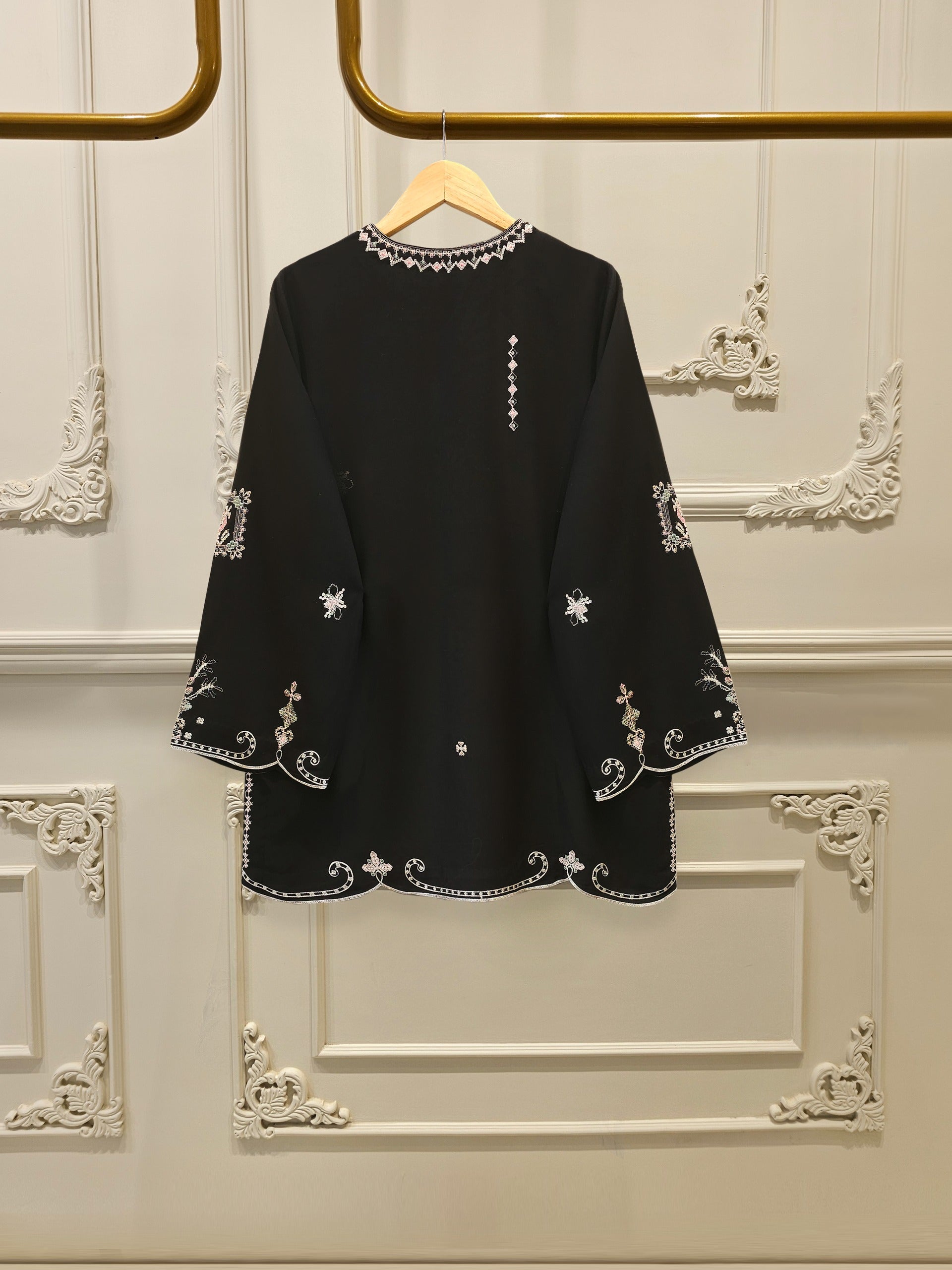 2 Piece - Embroidered Linen Suit WS00243 Secondary image