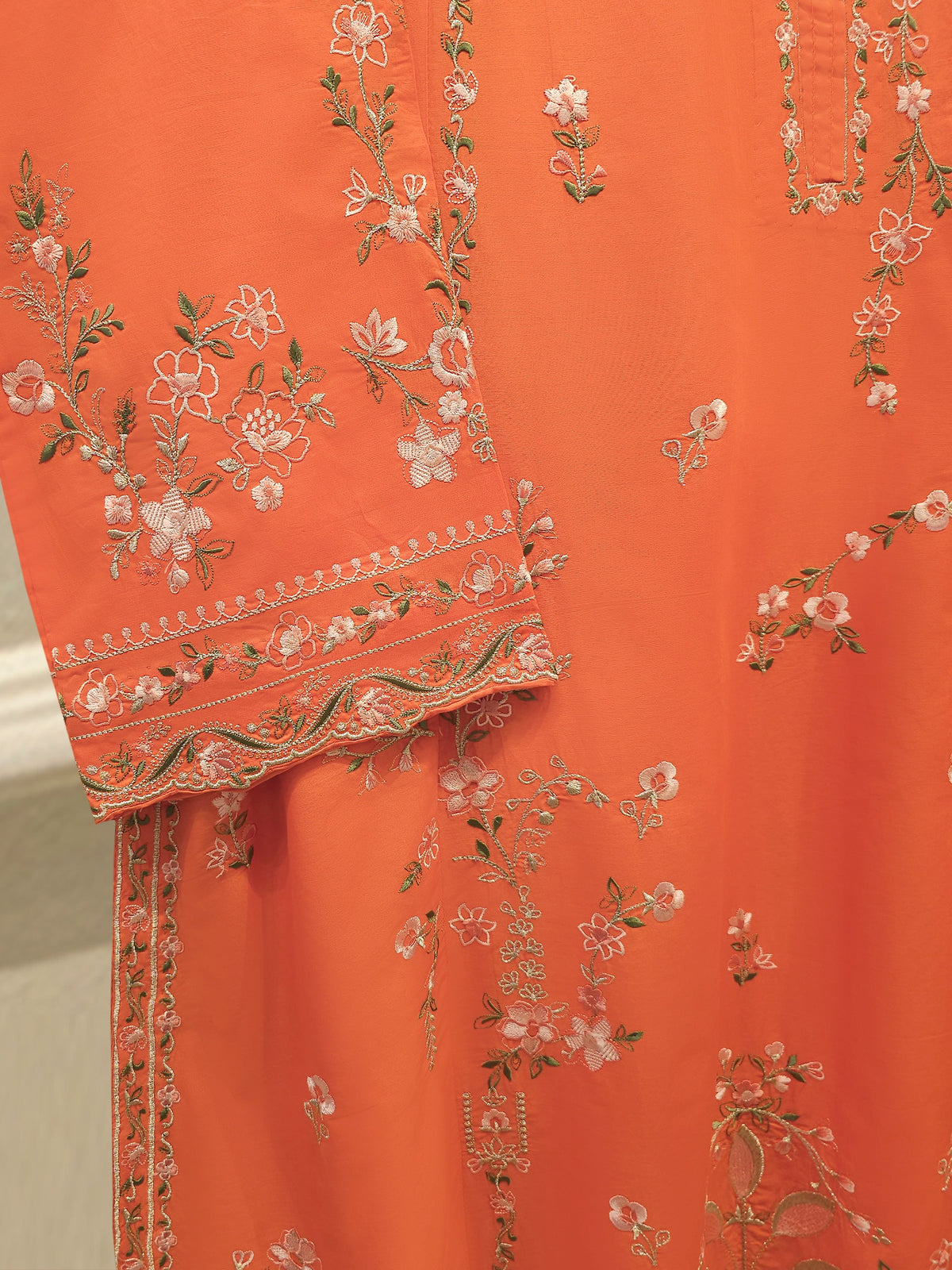 3 Piece - Embroidered Cambric  Suit S114602