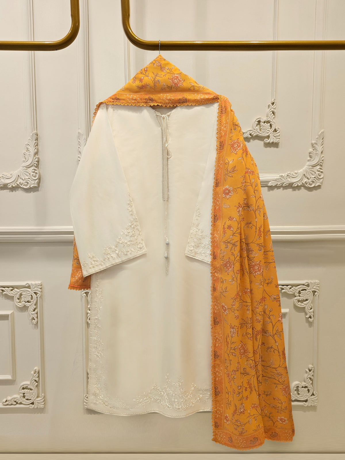 3 Piece - Pure Khaddi Silk Embroidered S114604 Main image