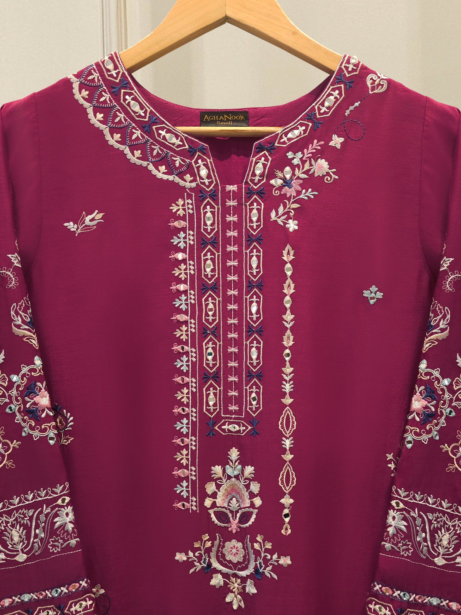 2 Piece - Embroidered Kora  Cotton Suit S114637 Secondary image