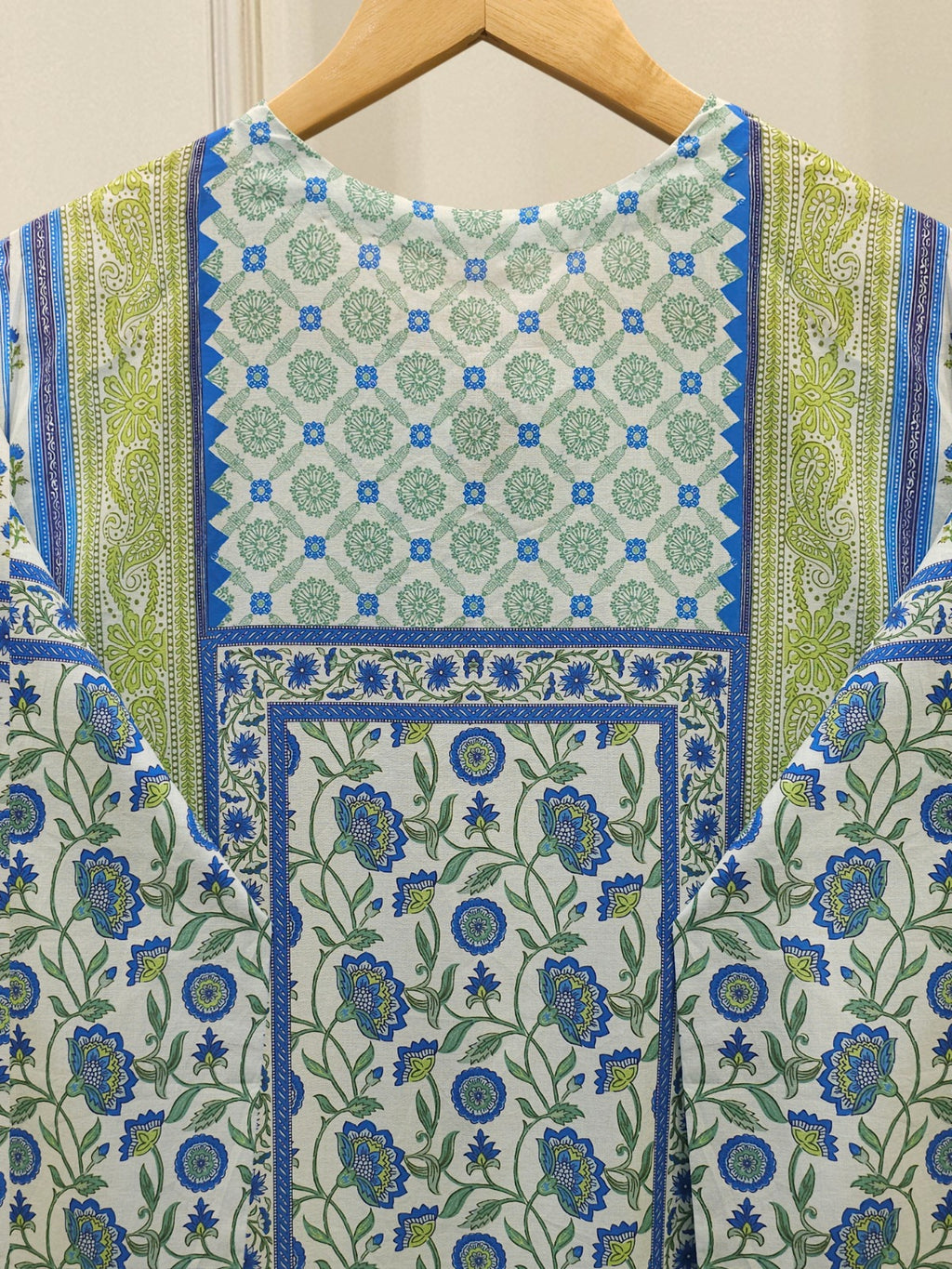 Elegant Digital Printed Cambric Shirt S114856