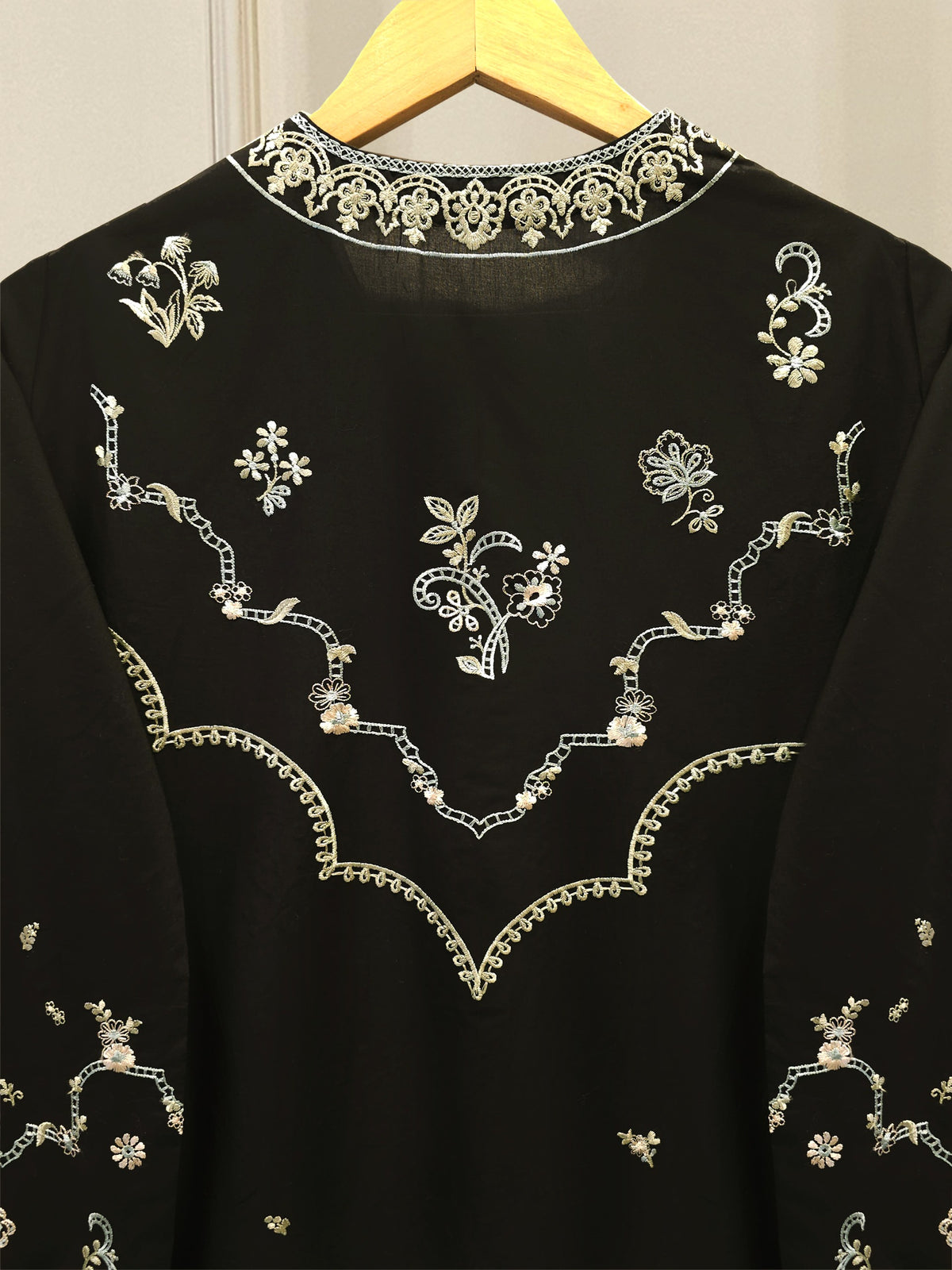 2 Piece - Embroidered Cambric Suit S114869