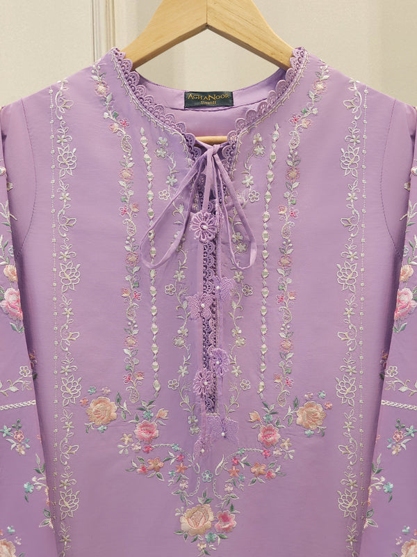 Embroidered Cambric Shirt S115060