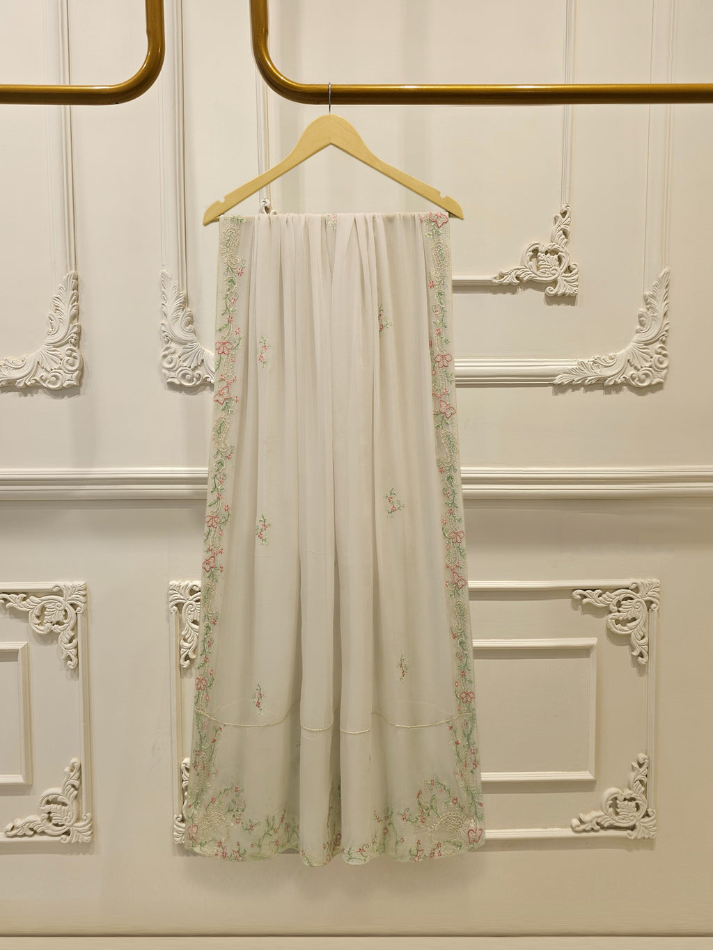 3 Piece- Pure  Sheesha Silk Embroidered Suit S115118