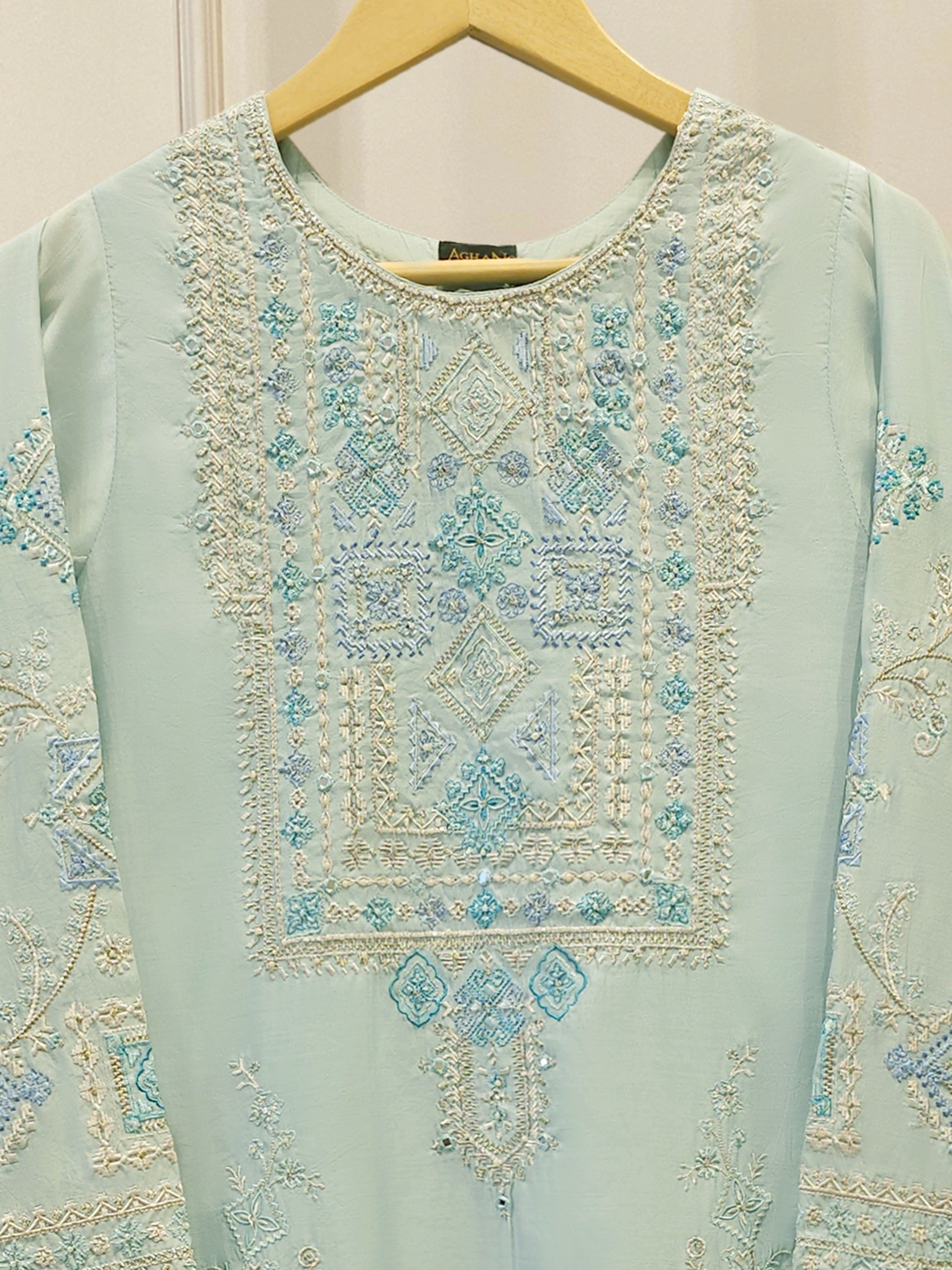 2 Piece - Pure Khaddi Silk Embroidered  Suit S115139 Secondary image