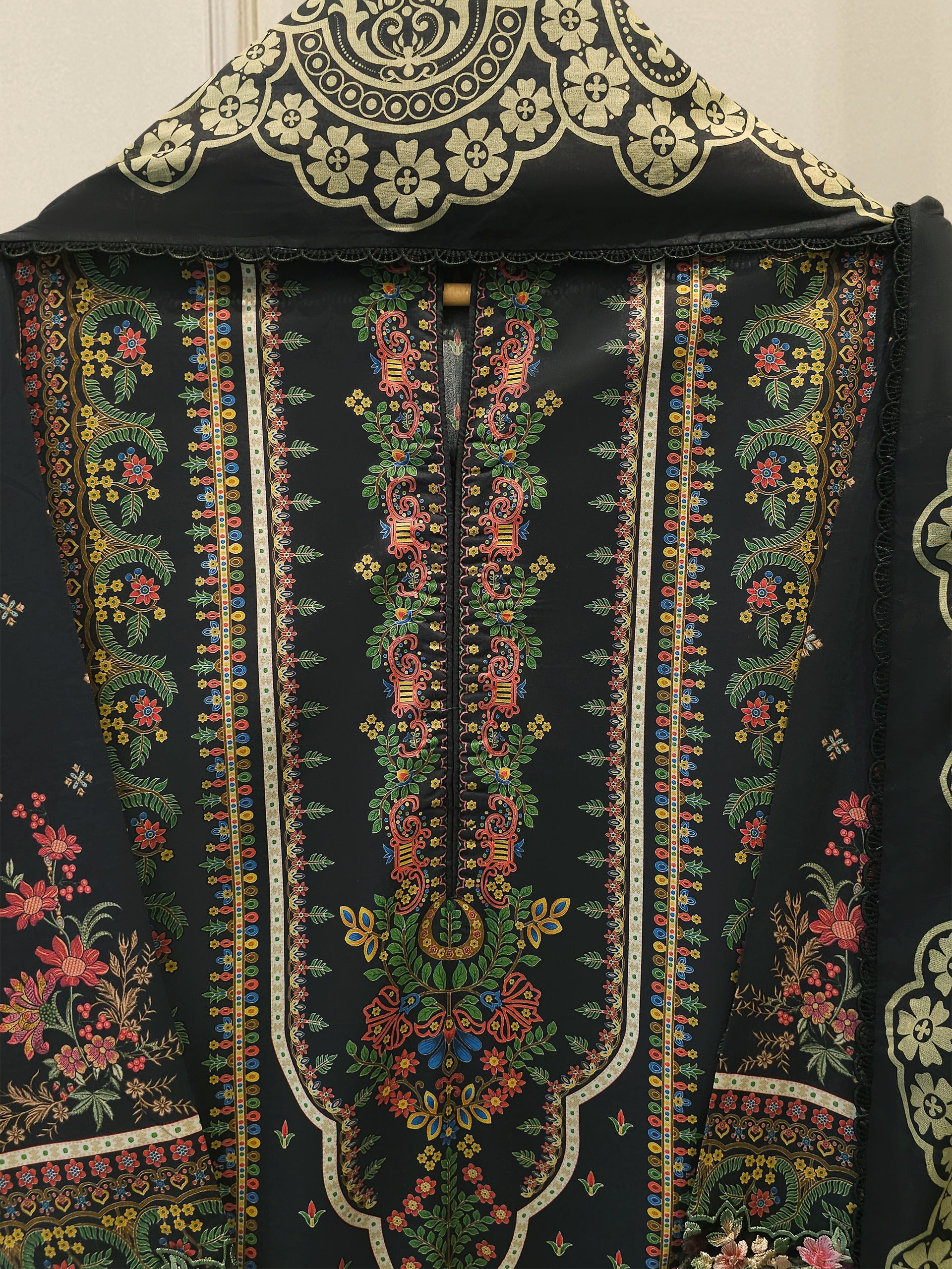 2 Piece Digital Printed Lawn Suit S115171 Secondary image