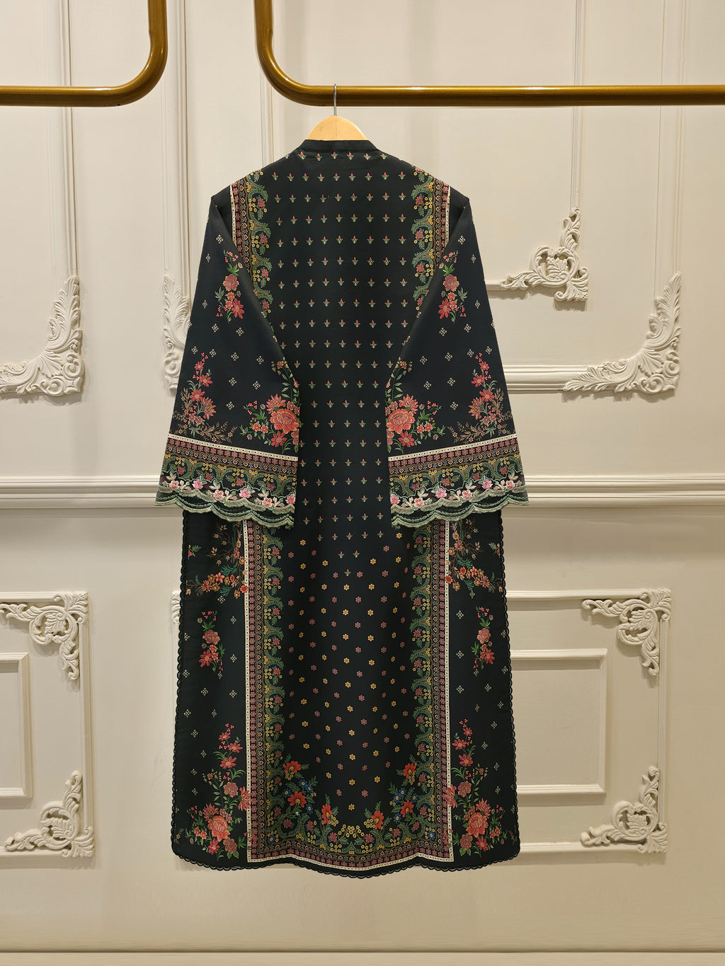 2 Piece Digital Printed Lawn Suit S115171