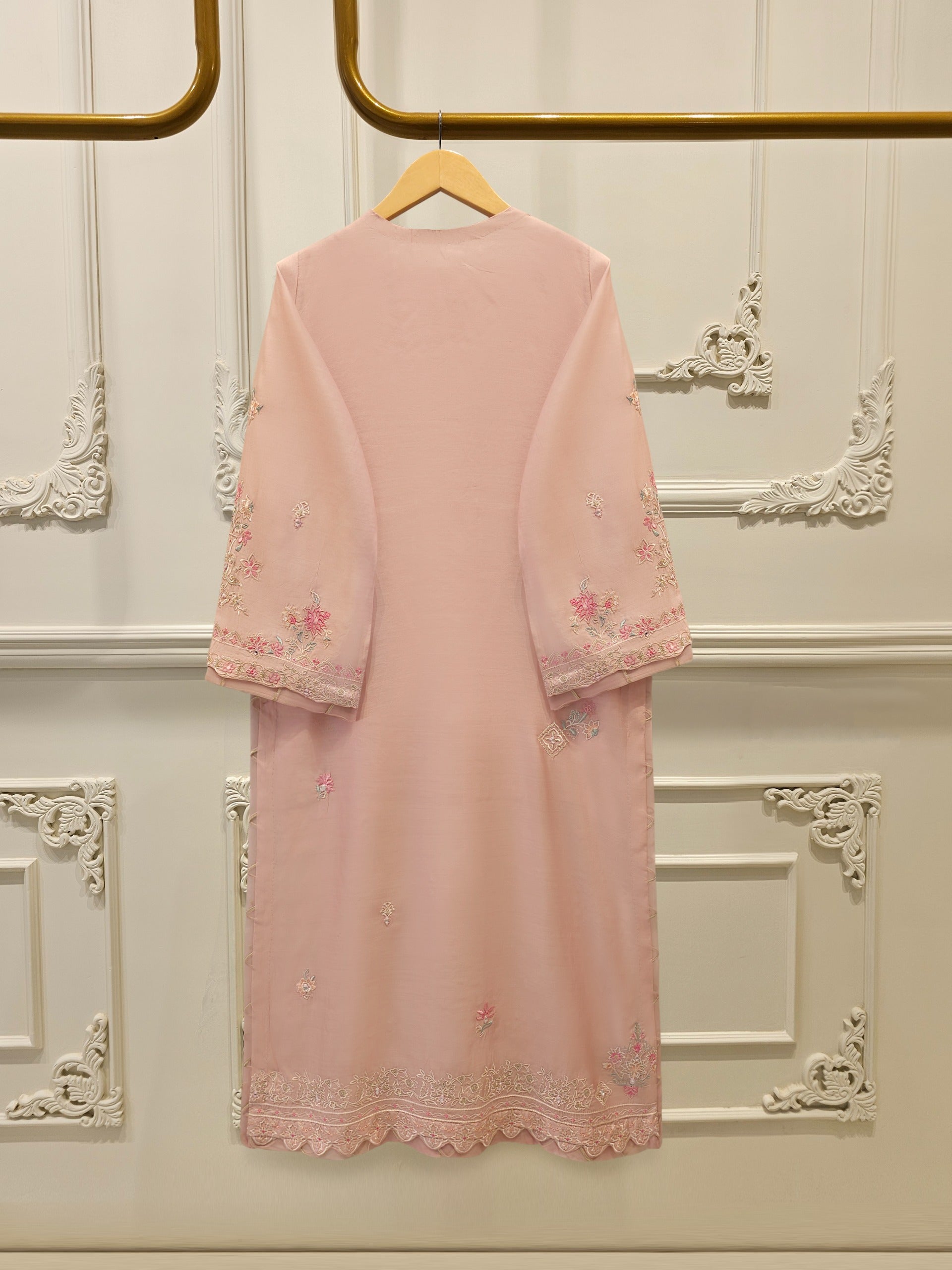 3 Piece - Pure Khaddi Silk Embroidered  Suit S115255 Secondary image