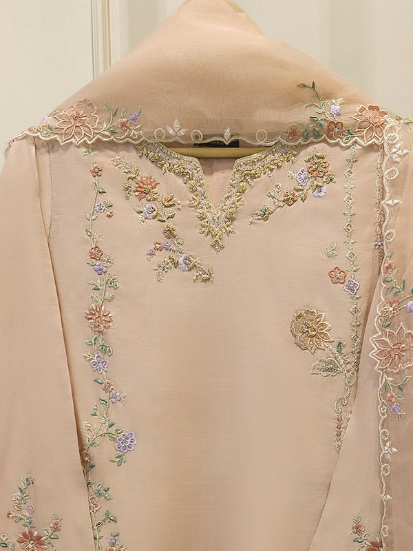 3 Piece - Pure Khaddi Silk Embroidered  Suit S115261
