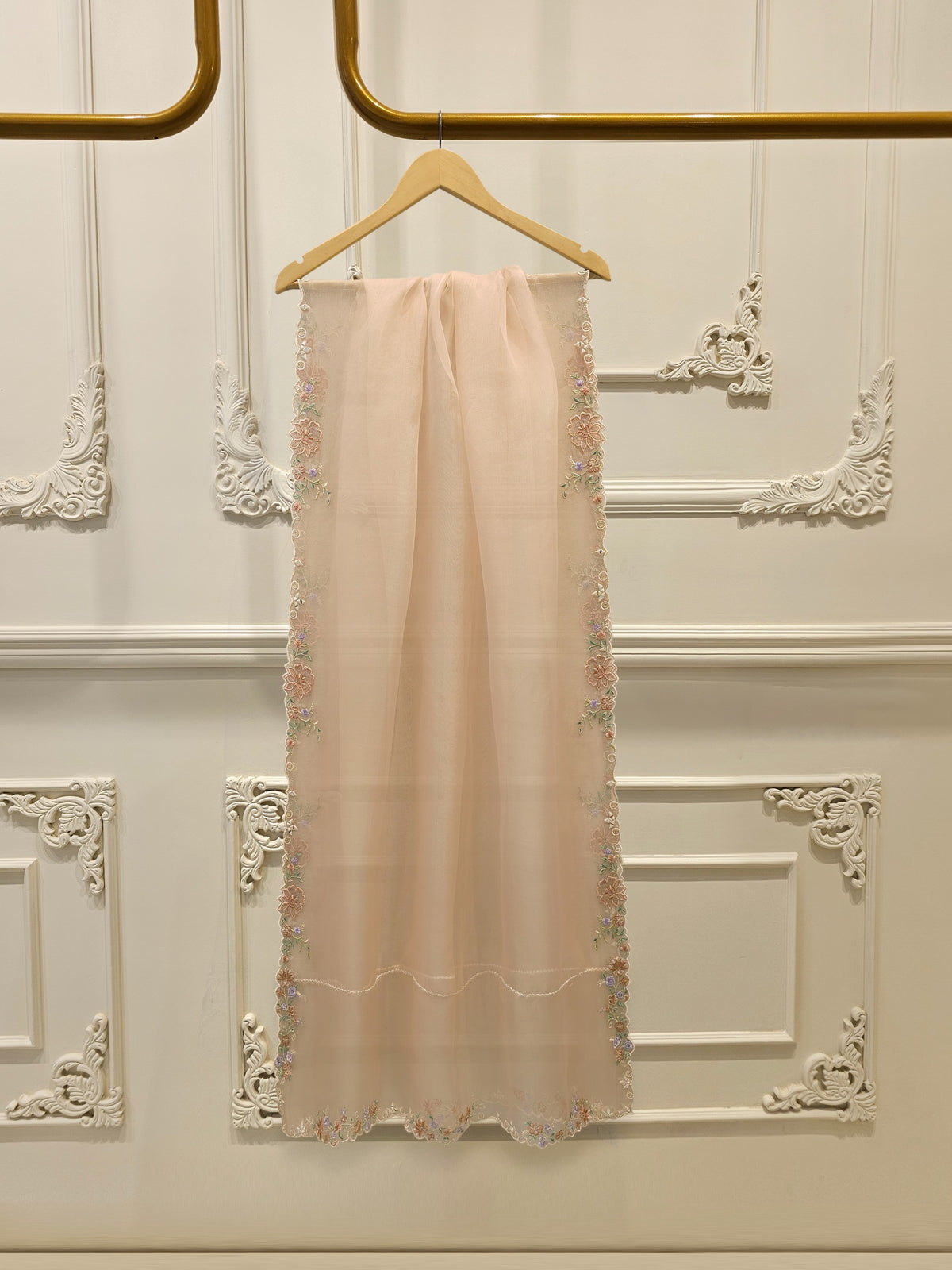 3 Piece - Pure Khaddi Silk Embroidered  Suit S115261