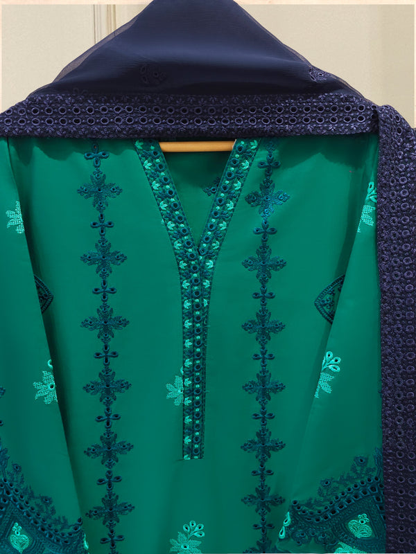 2-Piece Embroidered Cambric Suit S115313