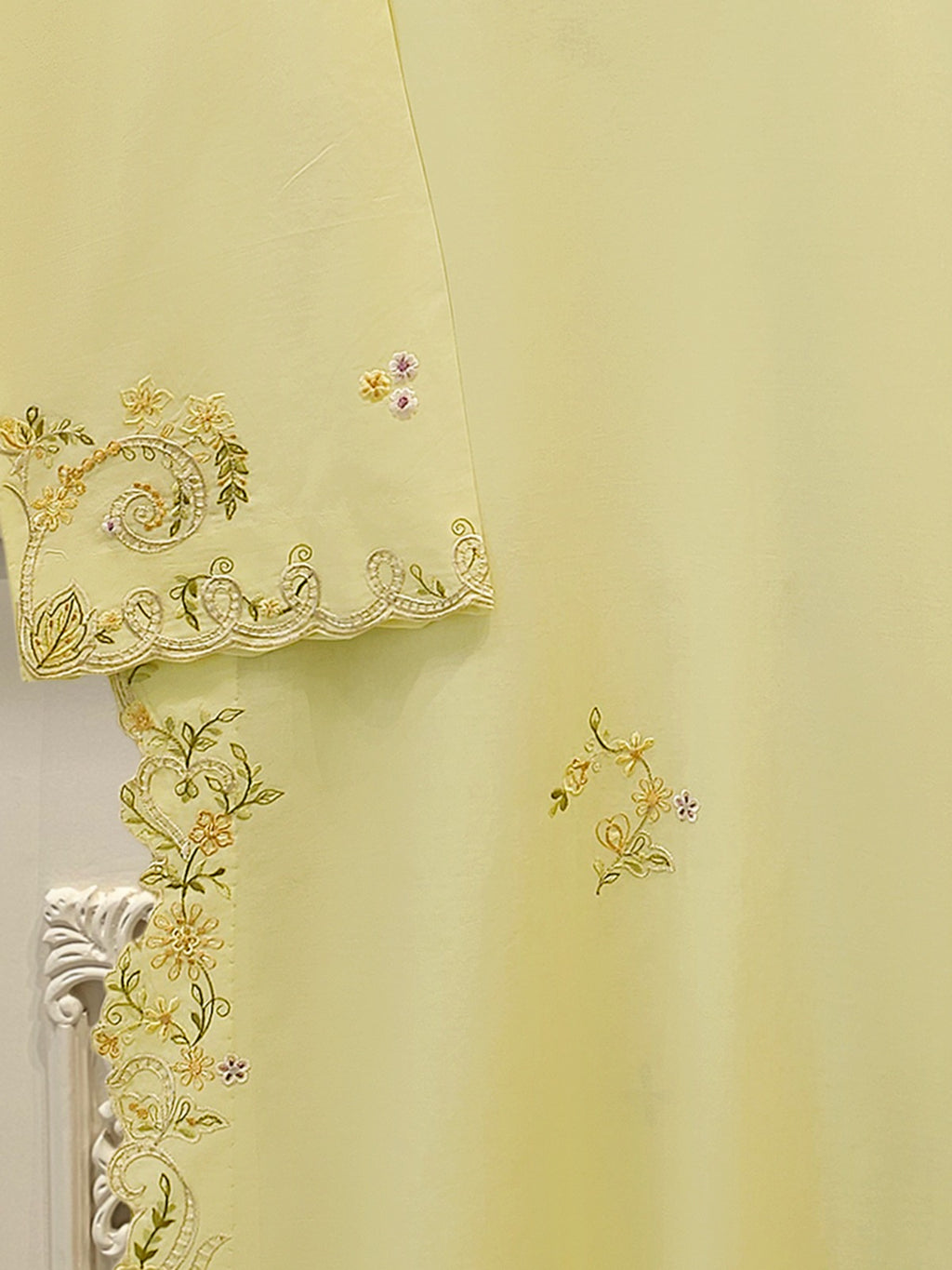 2 Piece - Embroidered Cambric Suit S115277
