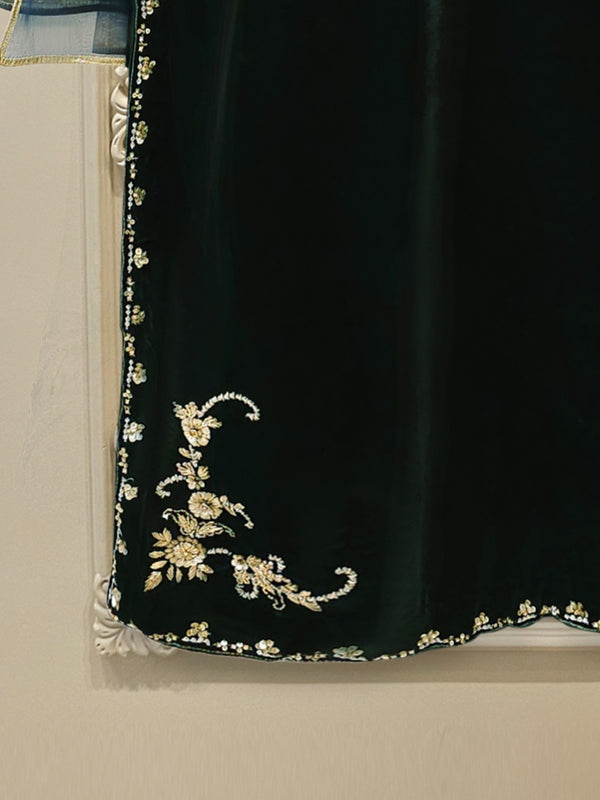 2 Piece - Embroidered Velvet Suit S113322