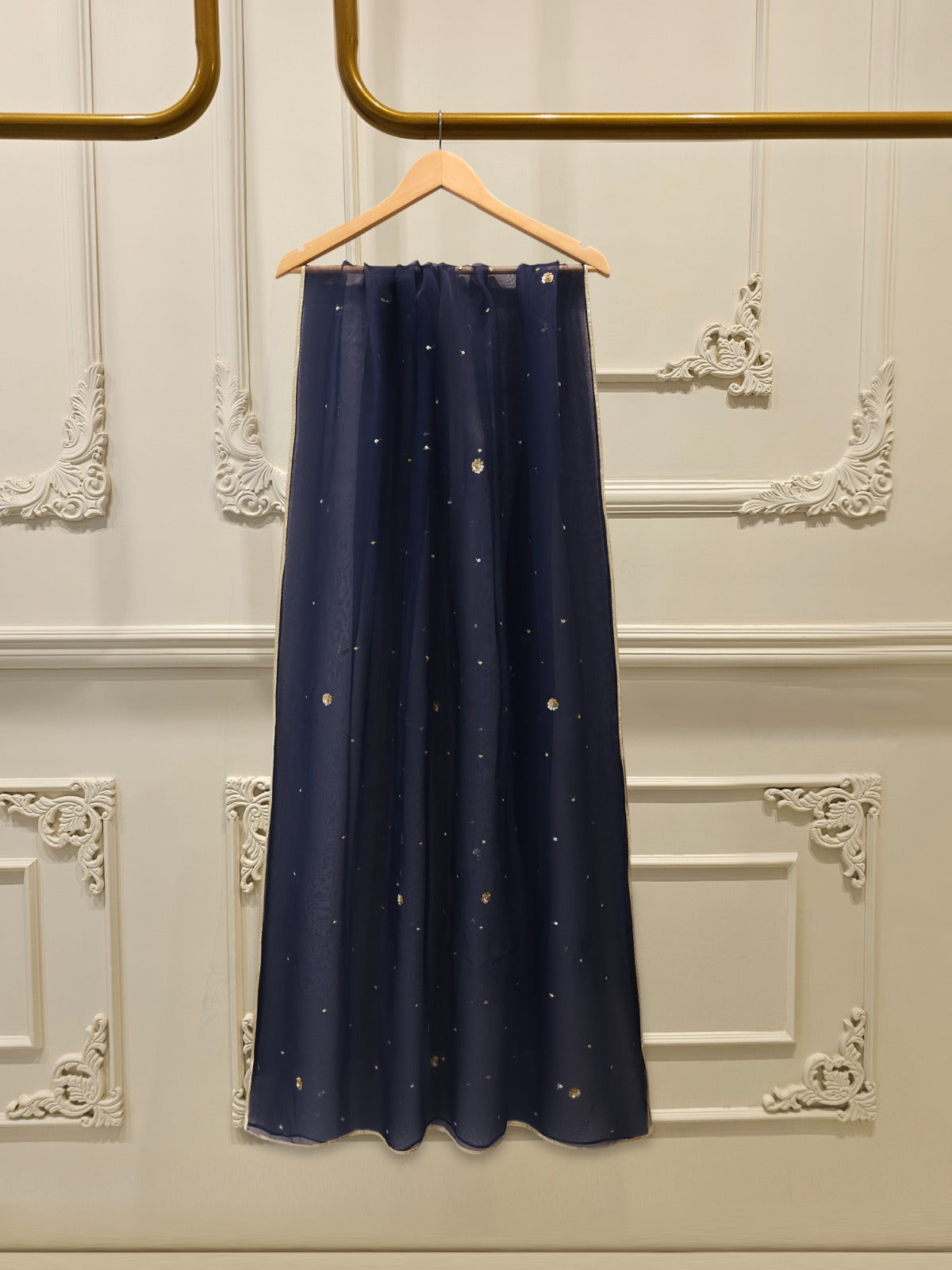 2 Piece - Embroidered Velvet Suit S113322