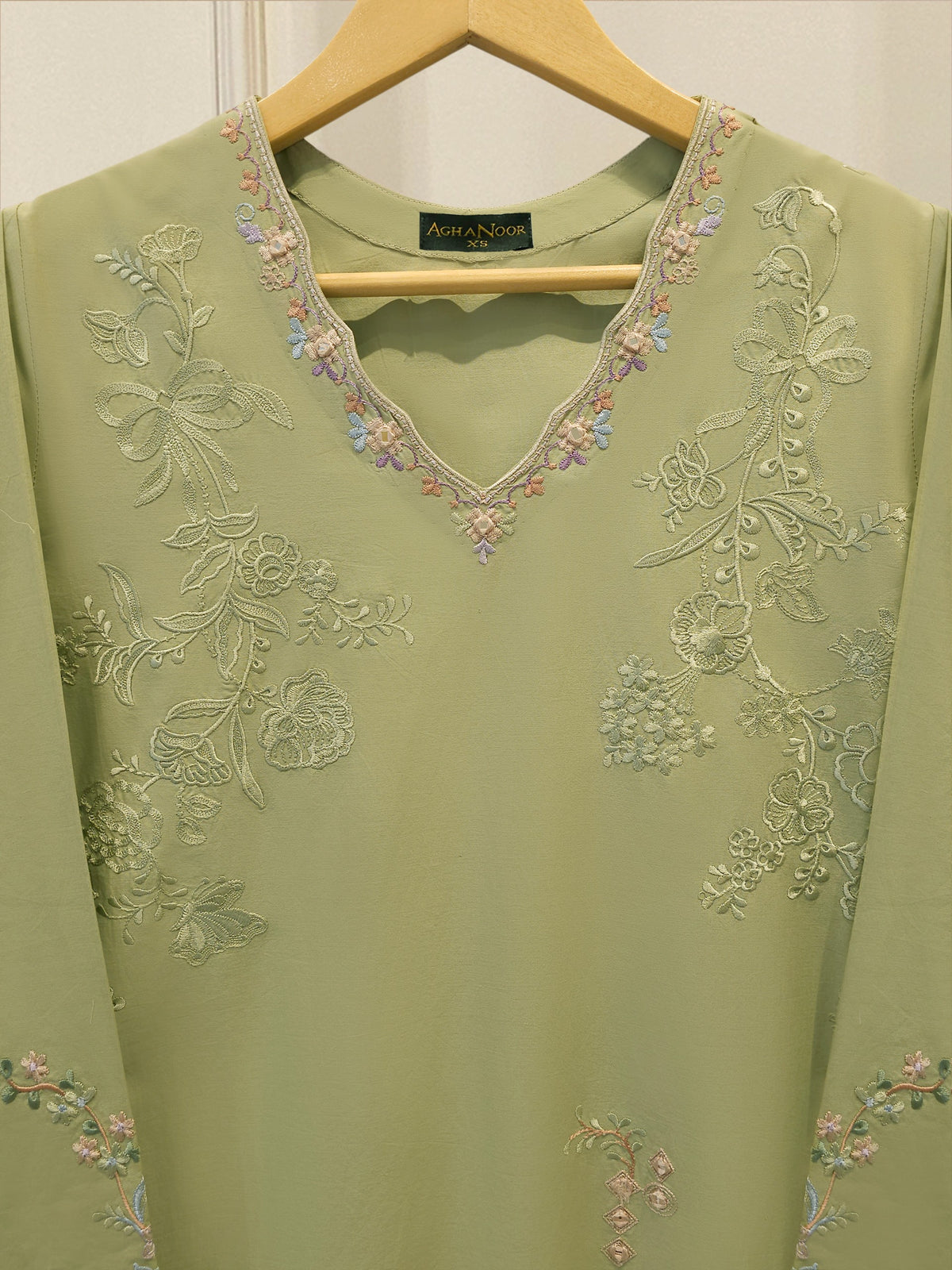 2 Piece - Embroidered Cambric Suit S115525