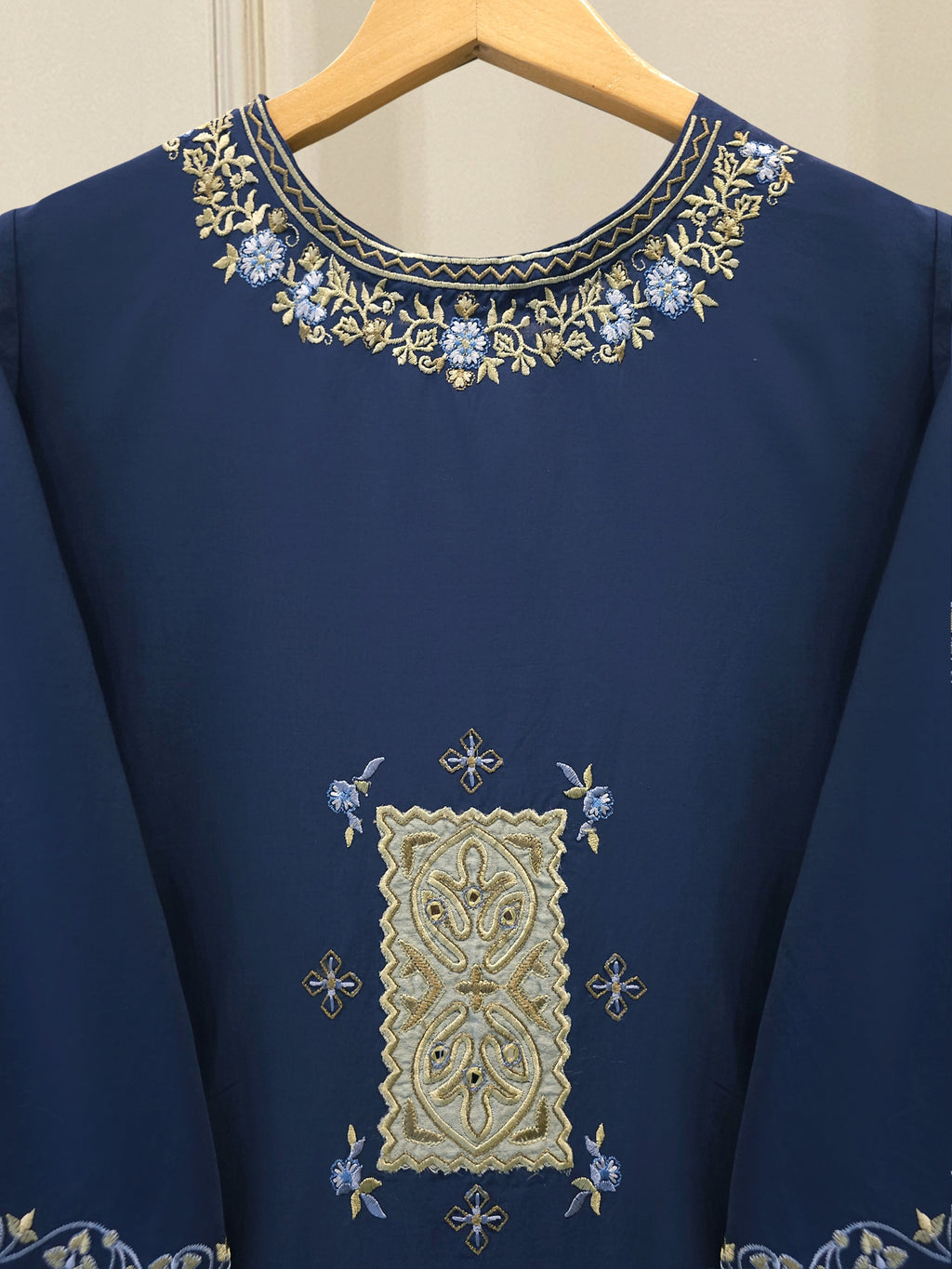 2 Piece - Embroidered Cambric Suit S115535