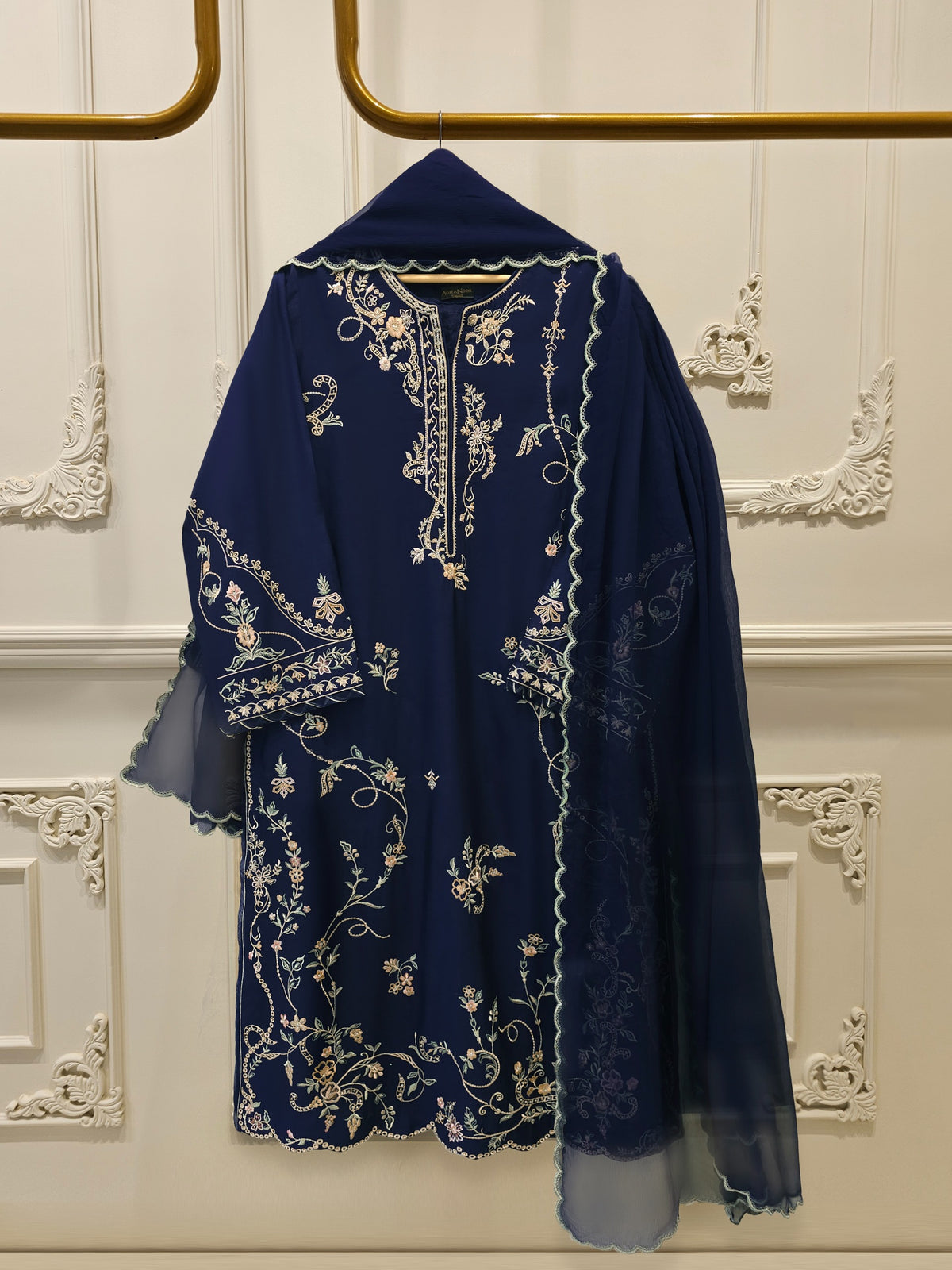3 Piece - Pure Khaddi Silk Embroidered  Suit S115550 Main image