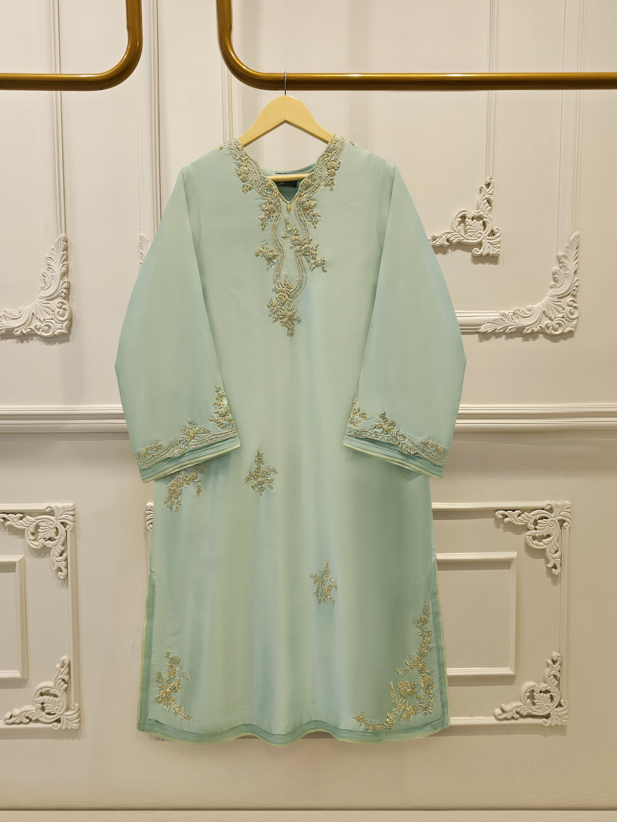 2 Piece- Pure Sheesha Silk Embroidered Suit S115577