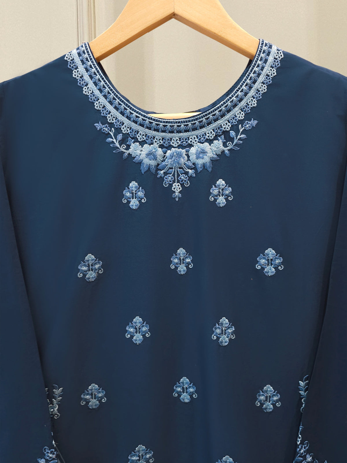 Embroidered Cambric Shirt- S115590
