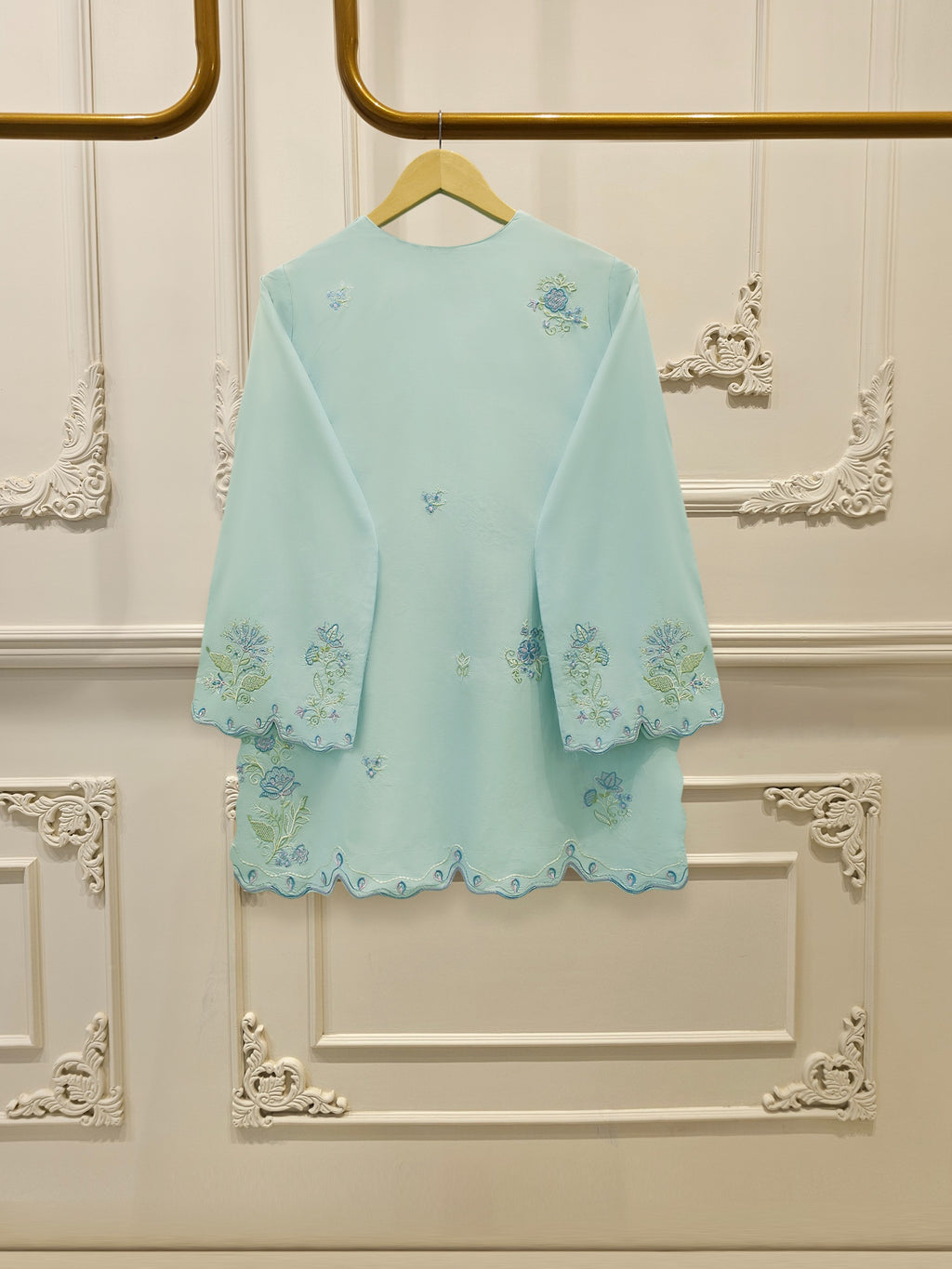 2 Piece - Embroidered Cambric Suit S115529