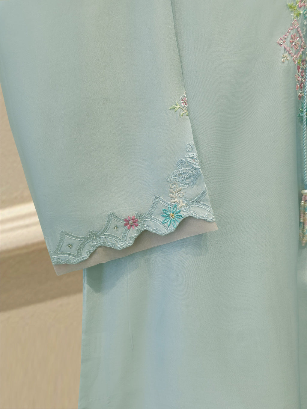 3 Piece- Pure  Sheesha Silk Embroidered Suit S115618
