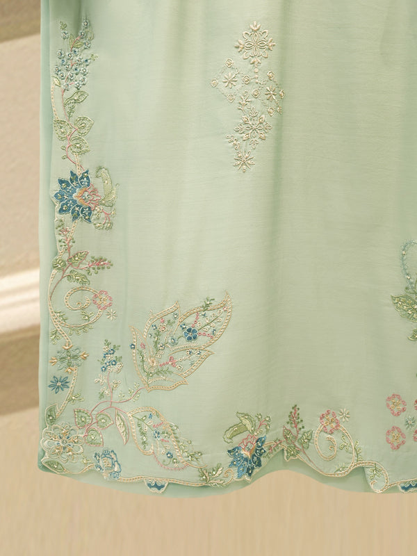 3 Piece - Pure Khaddi Silk Embroidered  Suit S115683