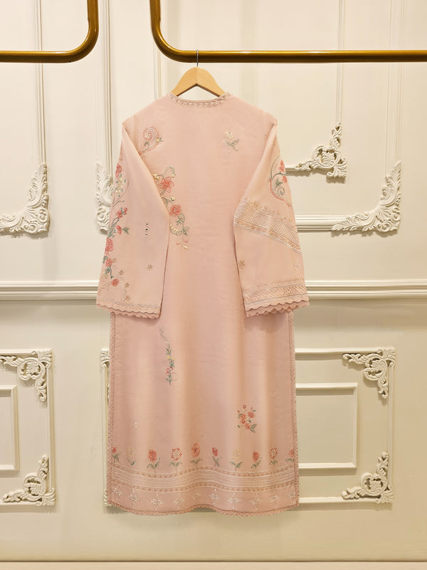 3 Piece - Pure Khaddi Silk Embroidered  Suit S115694