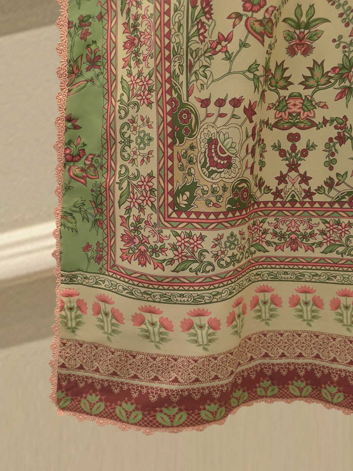Digital Printed Lawn Shirt S115104
