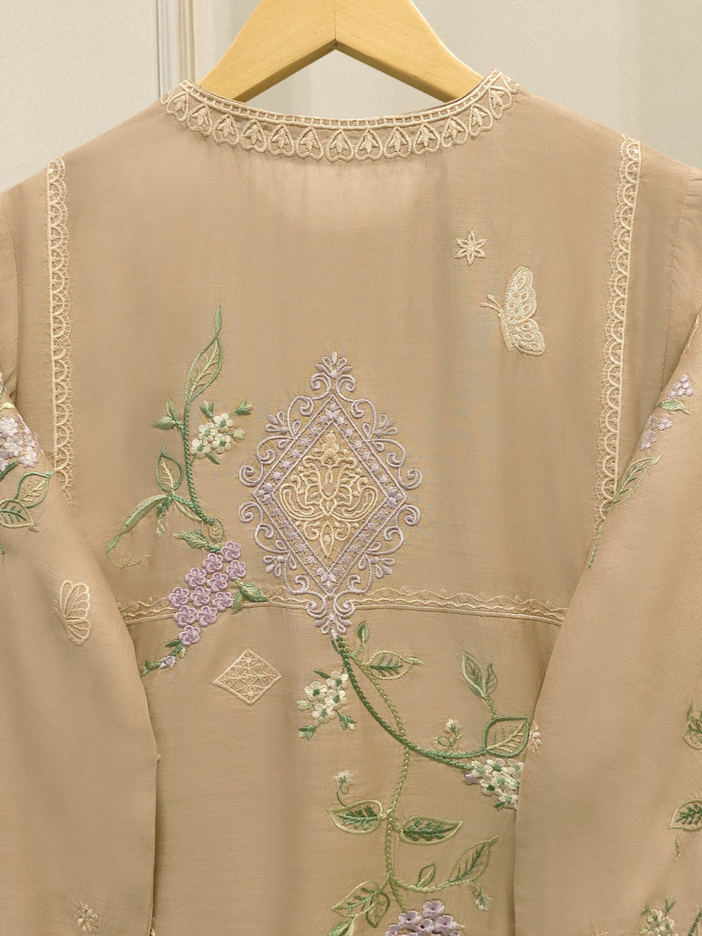 2 Piece - Embroidered Khadi Silk Suit WS00400