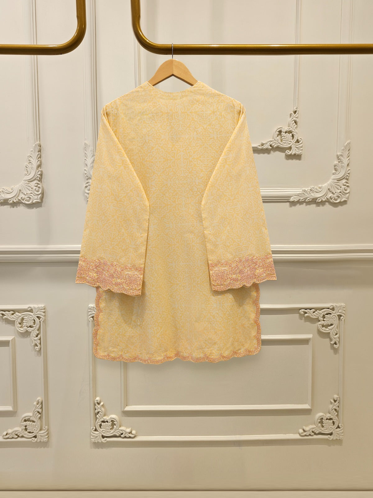 Embroidered Cambric Shirt- S115215