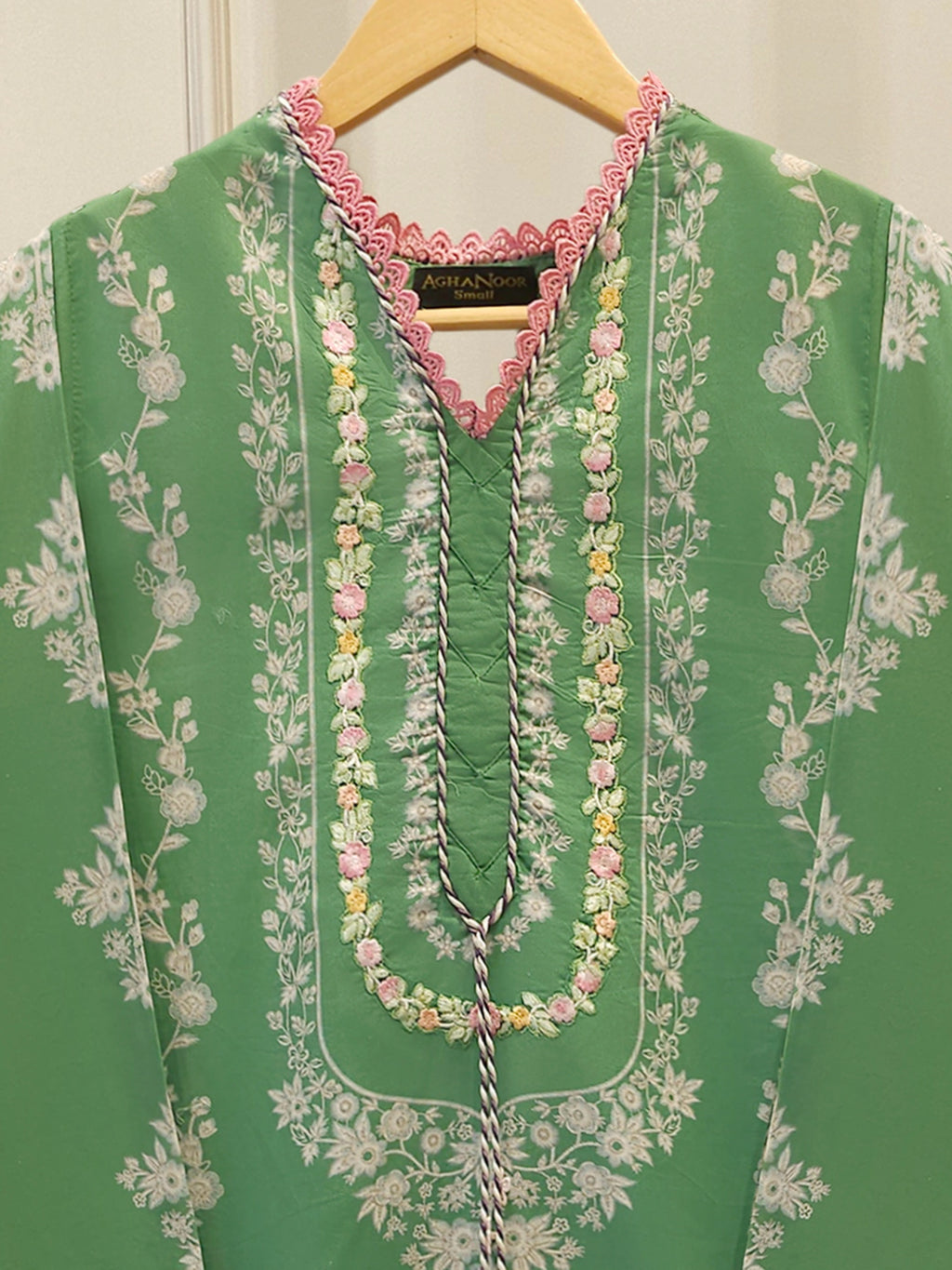 Digital Printed Lawn Shirt S115258