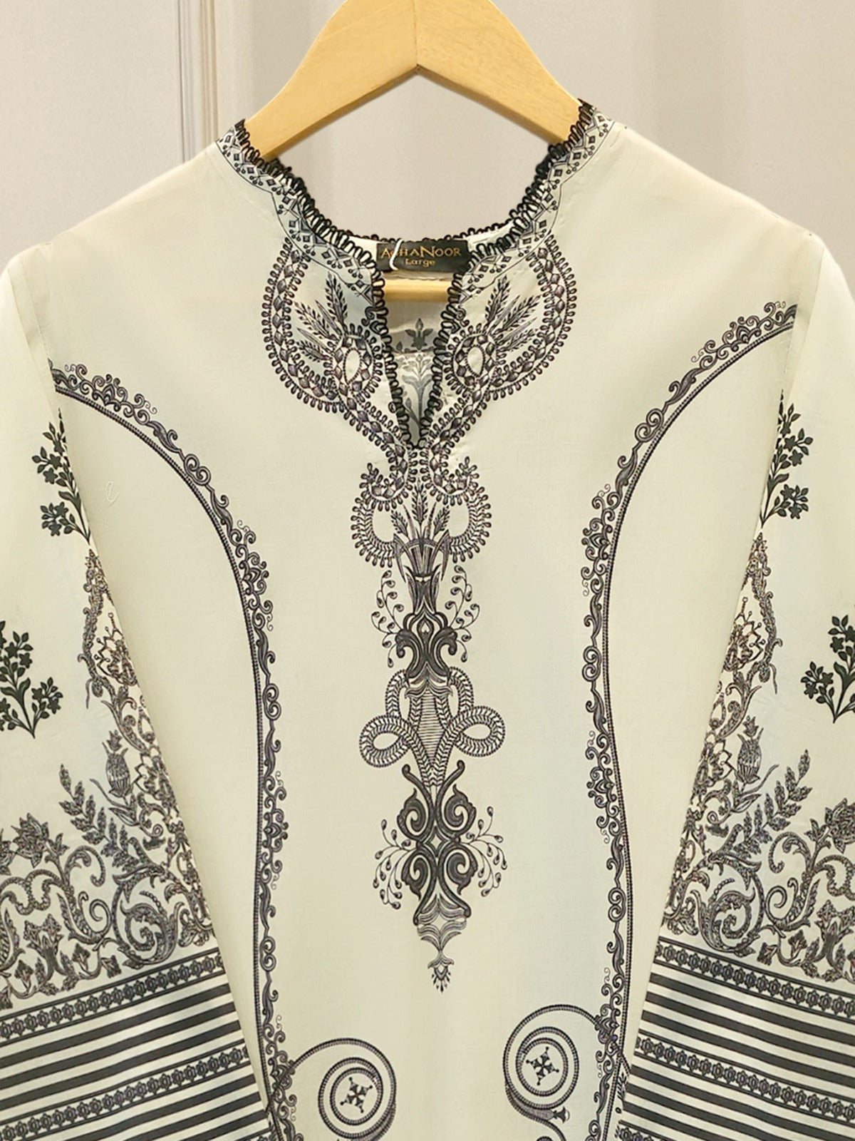Digital Printed Lawn Shirt S114800 Secondary image